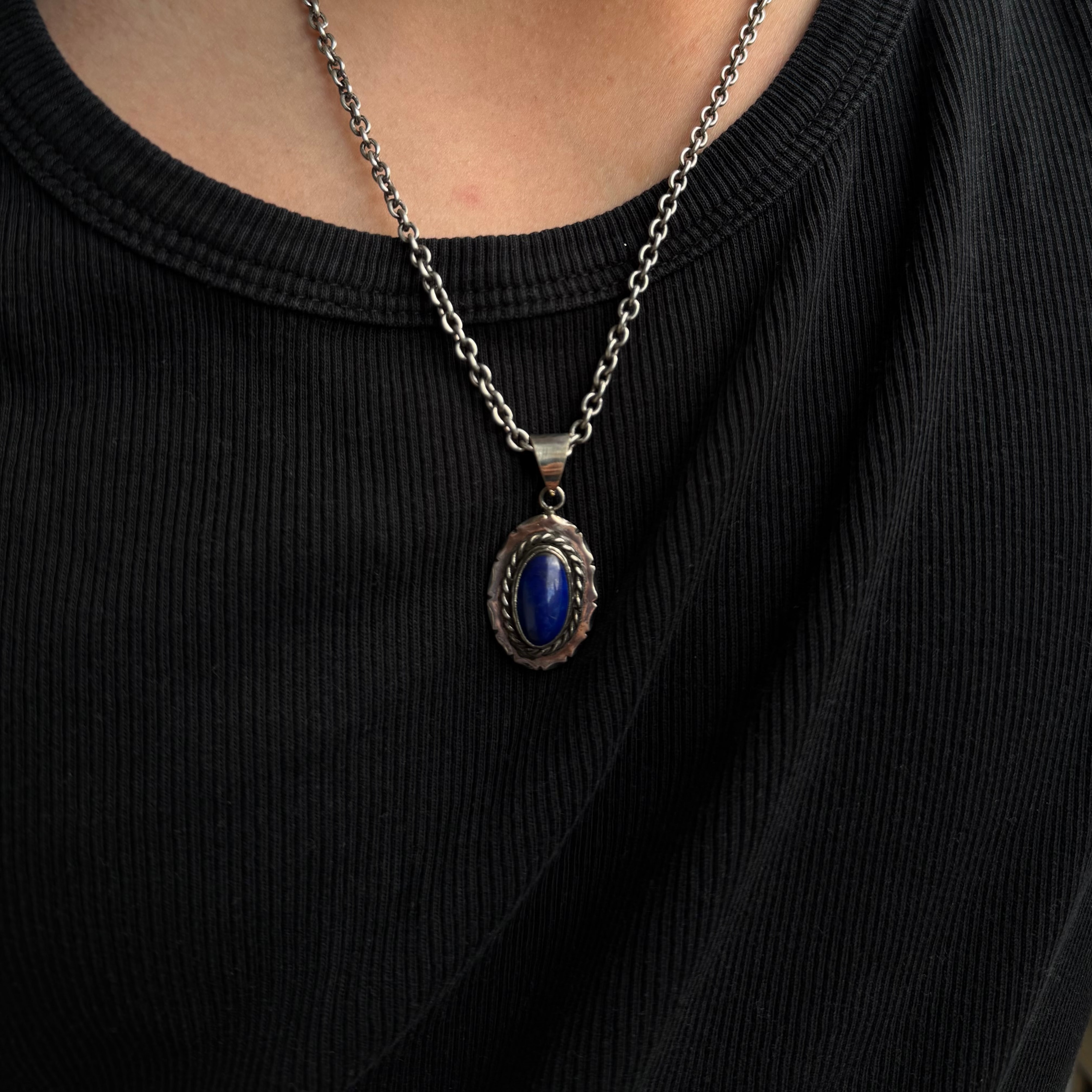 Natural lapis lazuli pendant
