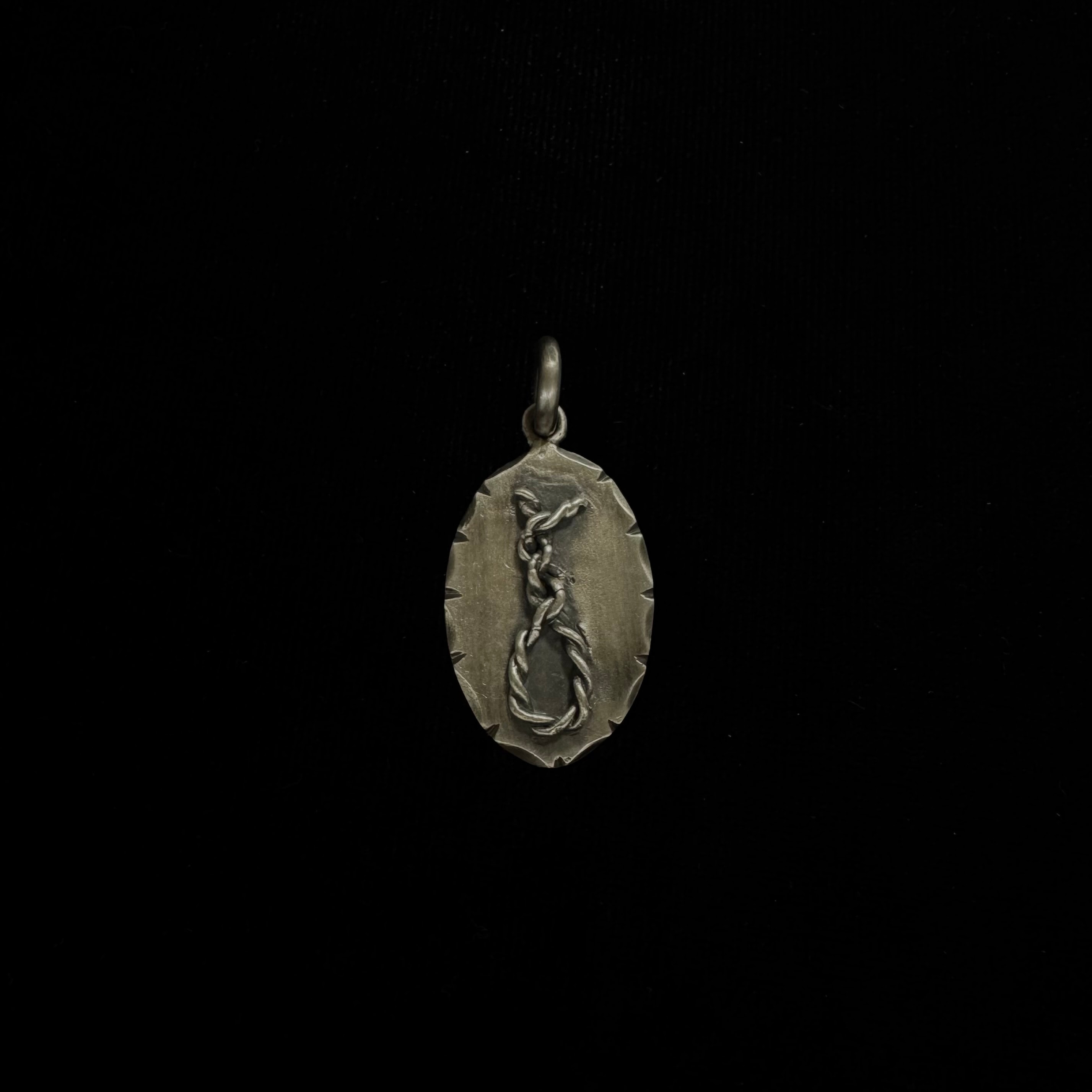 Rope pendant