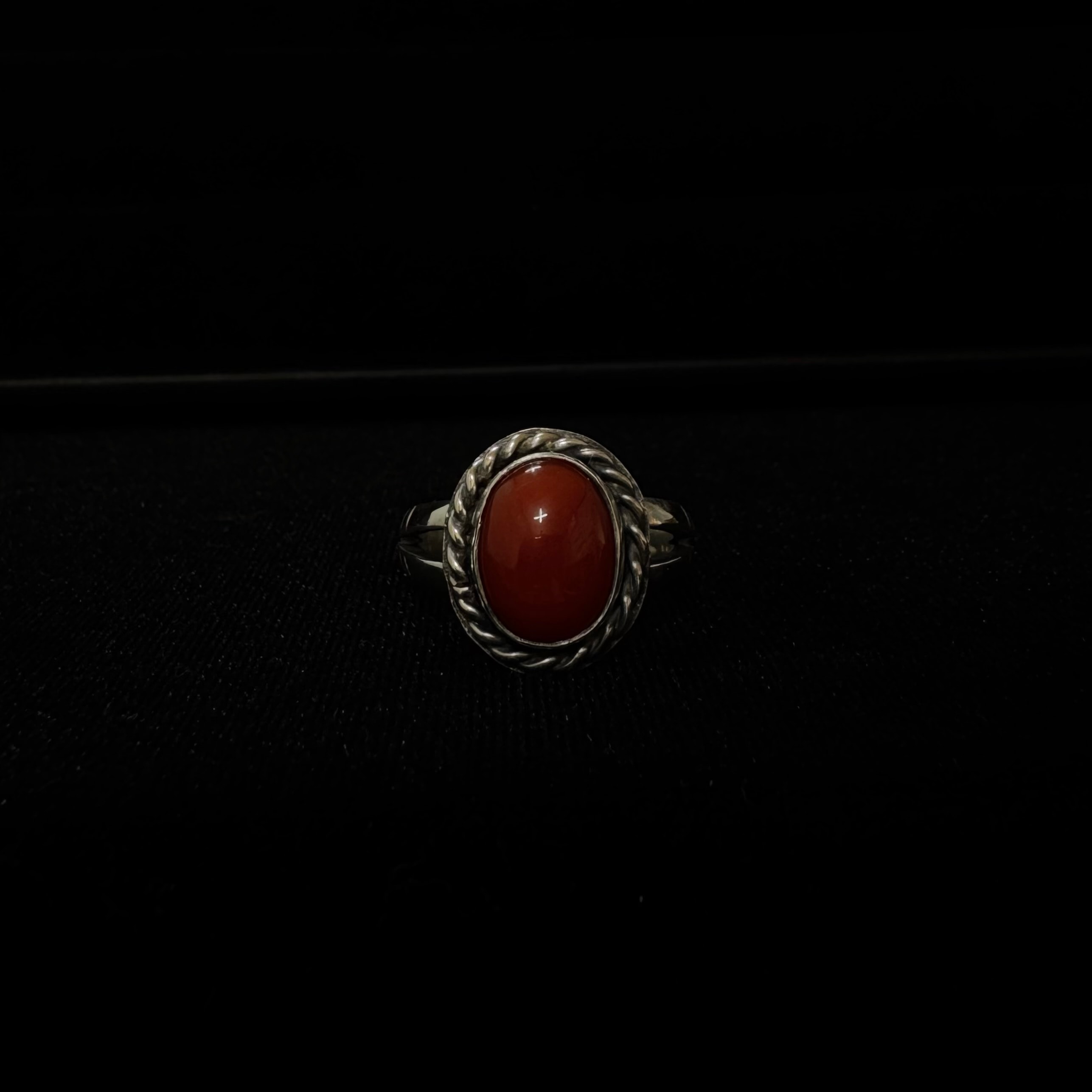 Natural coral ring 20.5