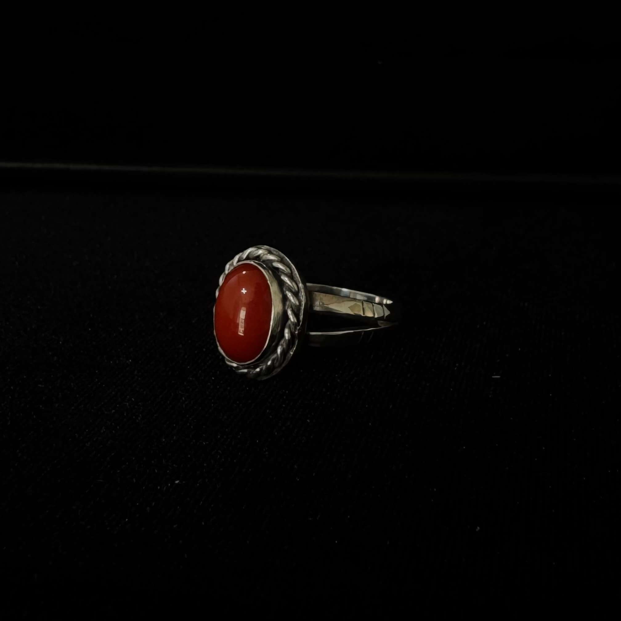 Natural coral ring 20.5