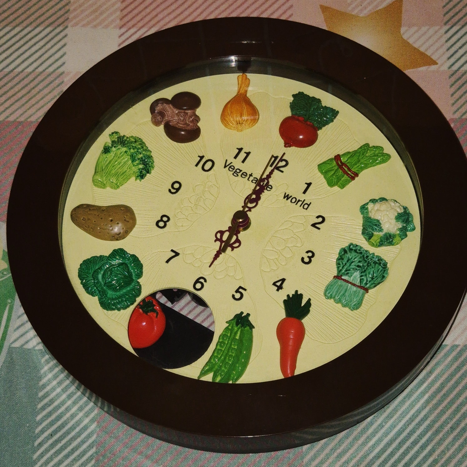 90s 레트로 야채 장식 토마토 괘종 벽시계