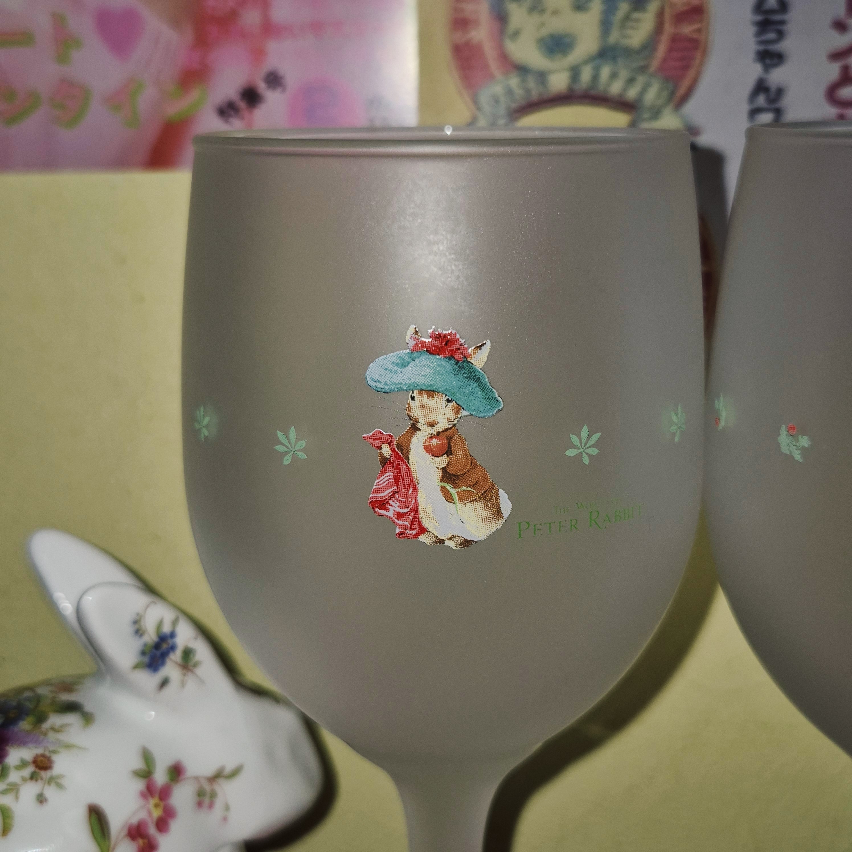 90s 피터래빗 불투명 볼드 와인잔 세트