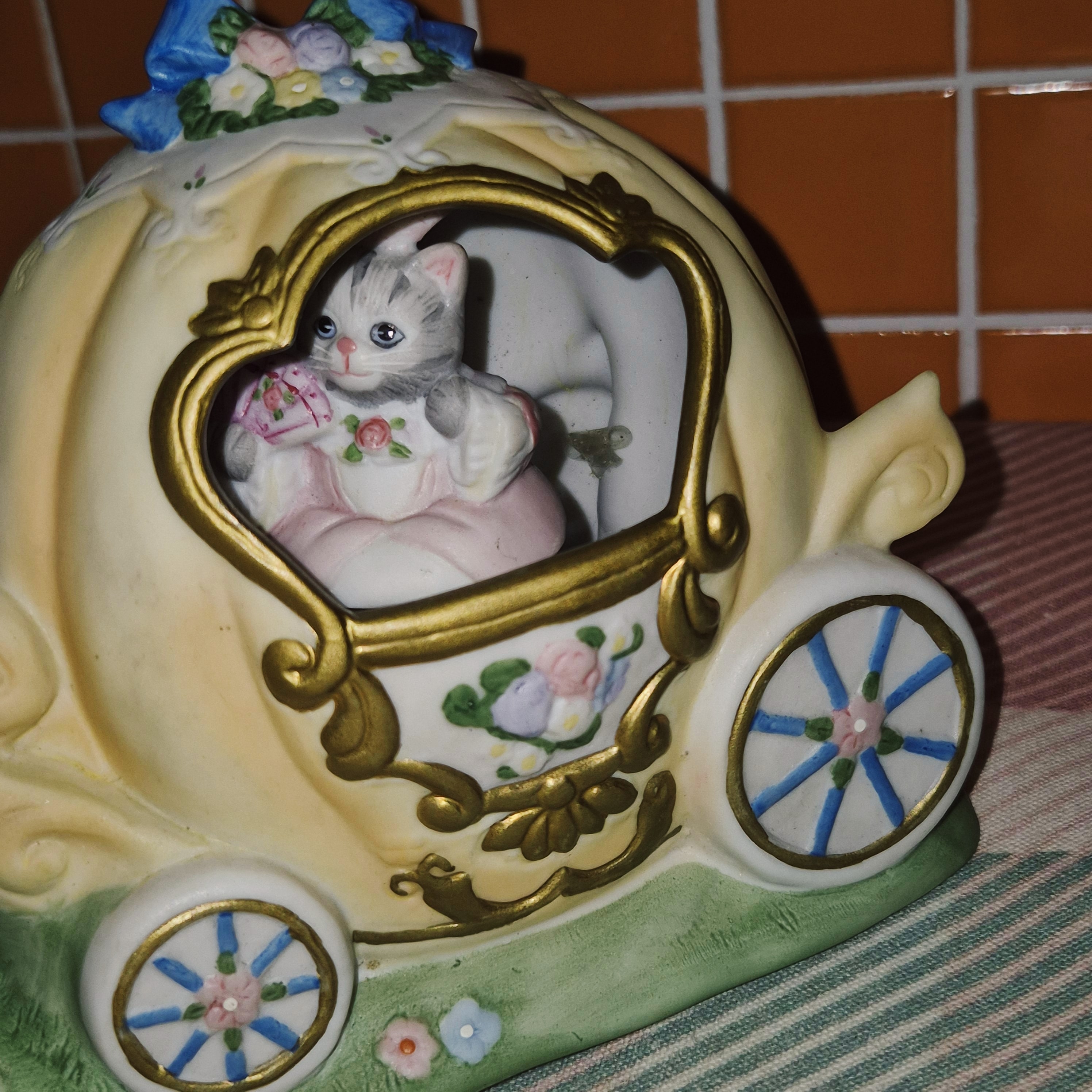 90s 미국 슈미드 마차 고양이 도자기 오르골