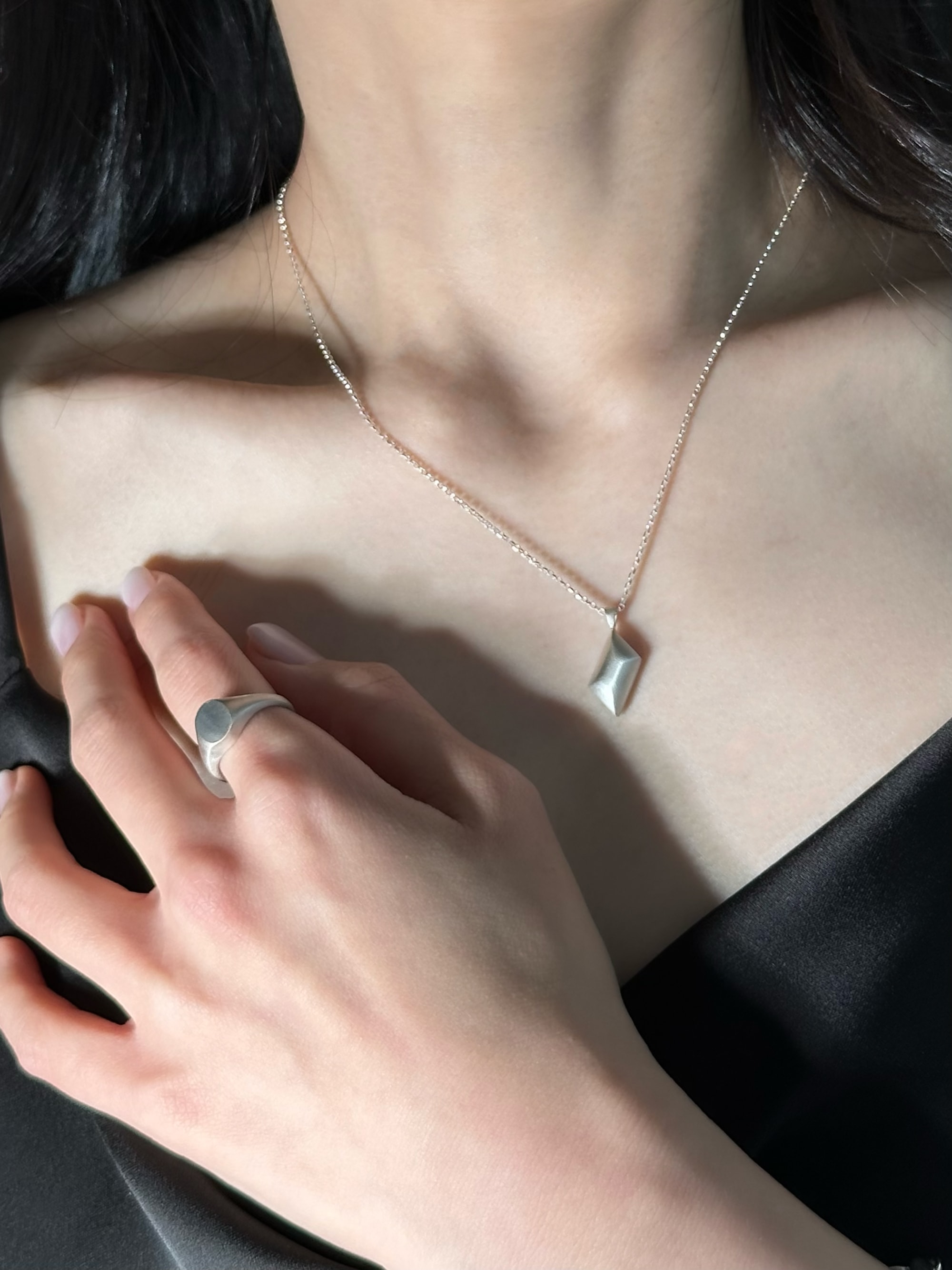 [925 silver] 402.Parallelogram necklace / NECKLACE