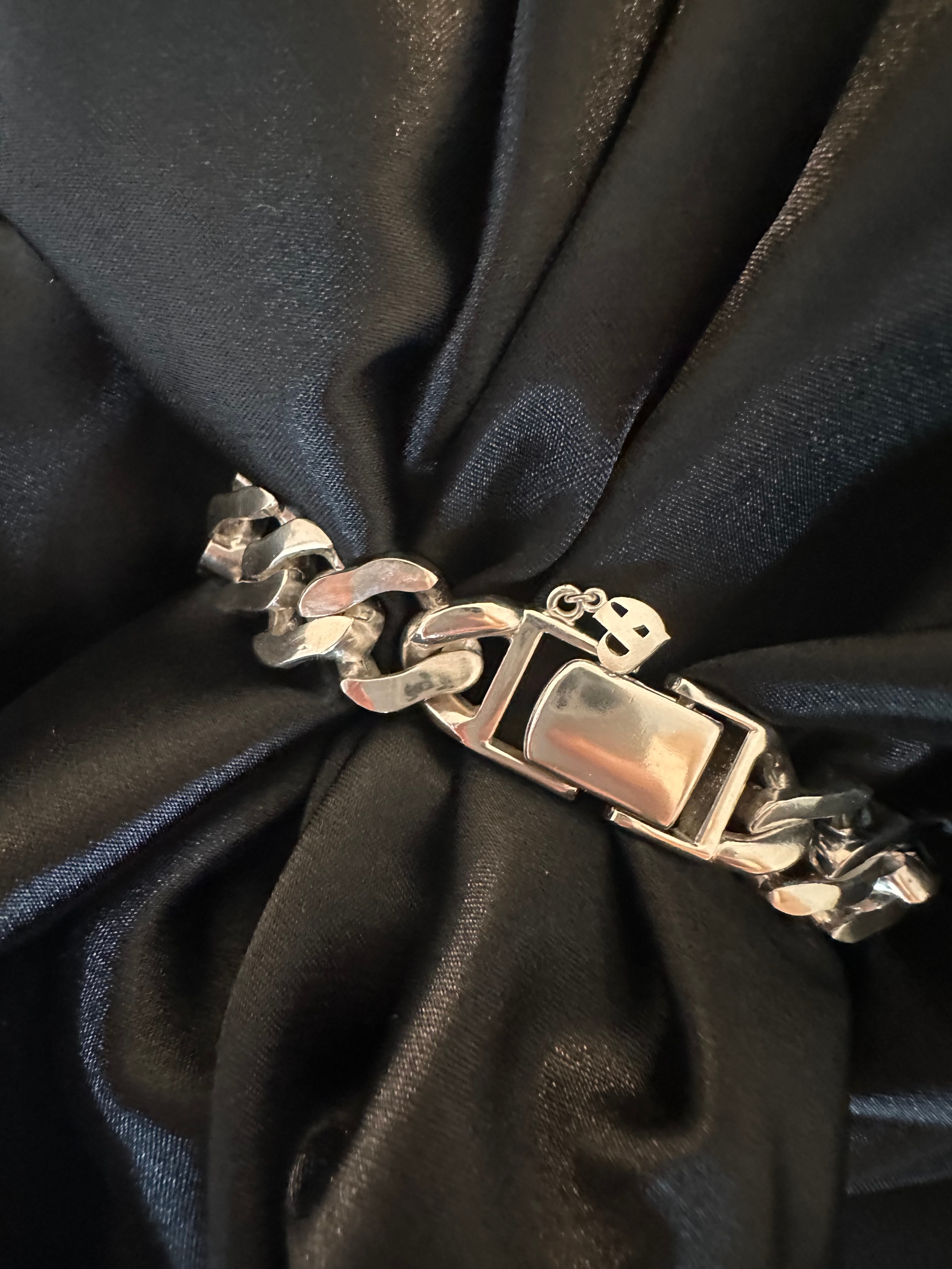 [925 silver] 204.Vague de Désir_바그 드 데지르(욕망의 물결) / BRACELET