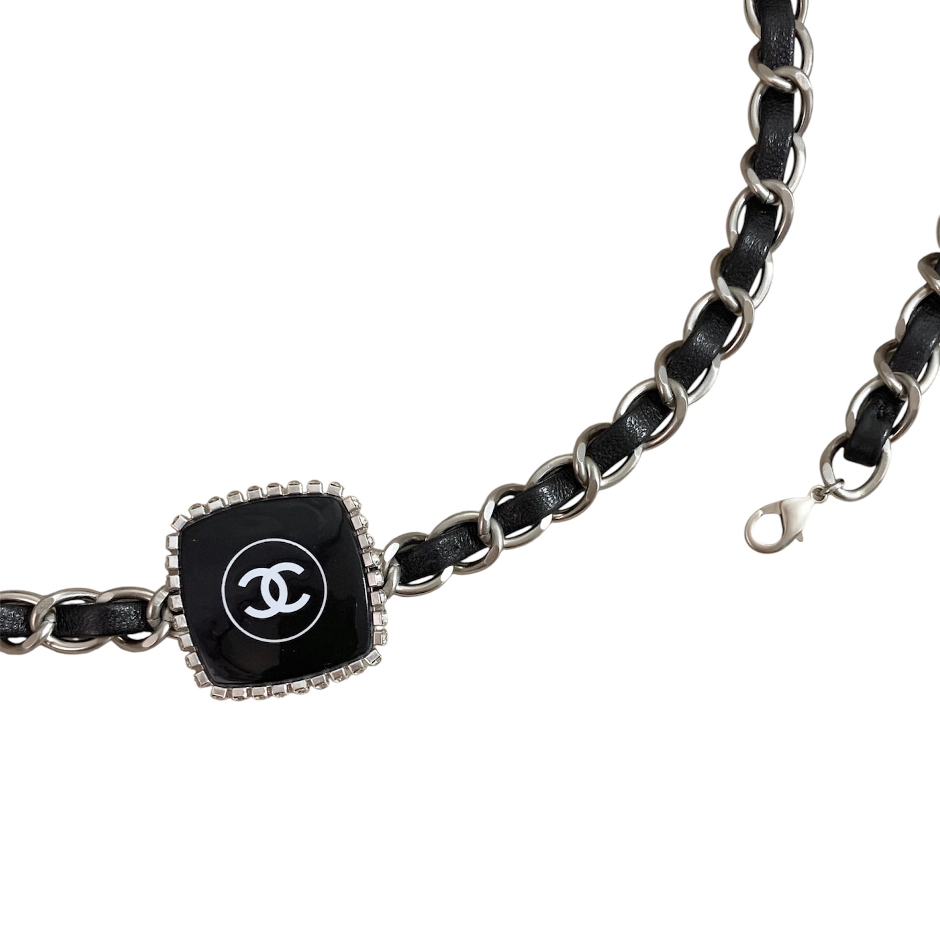 CHANEL Cosmetic leather chain Belt