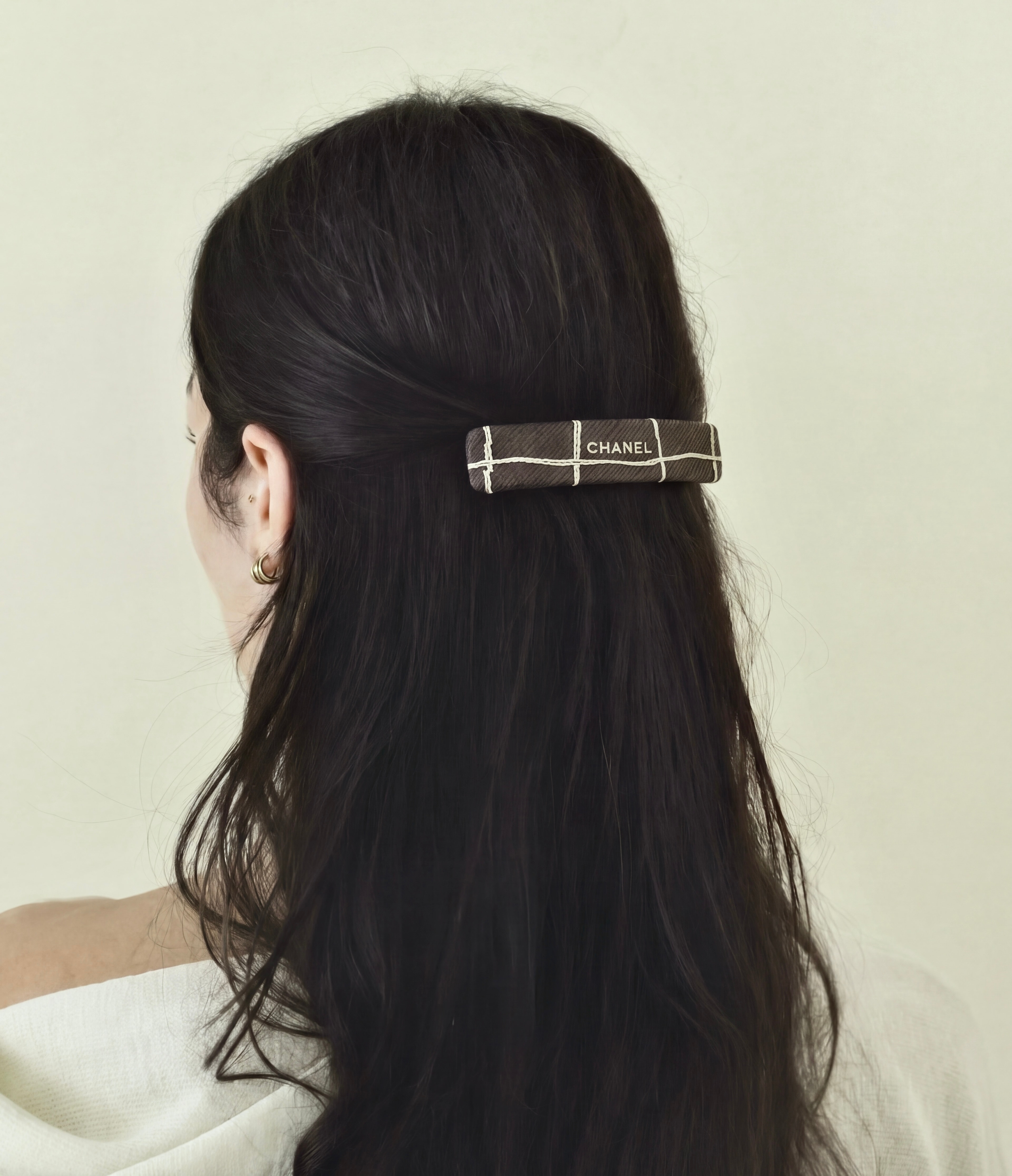 Heritage taupe check hair Barrette