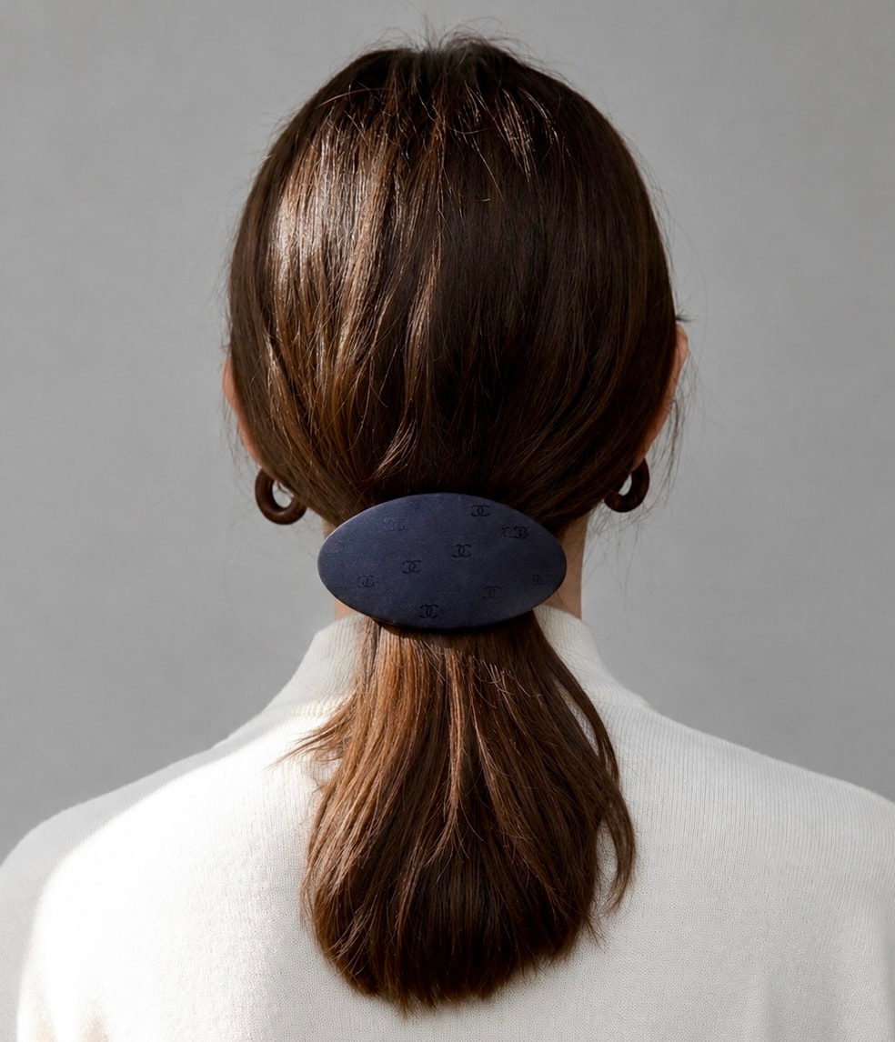 CHANEL midnight cc oval hair barrette