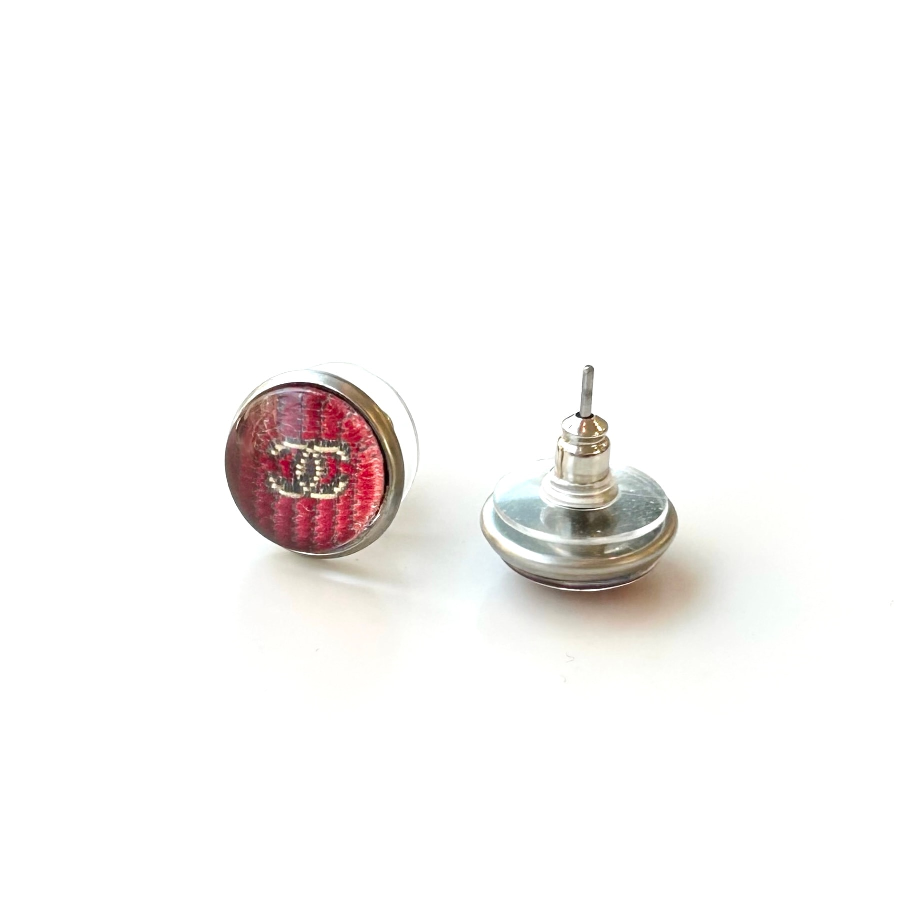 red tweed cc glass dome earring