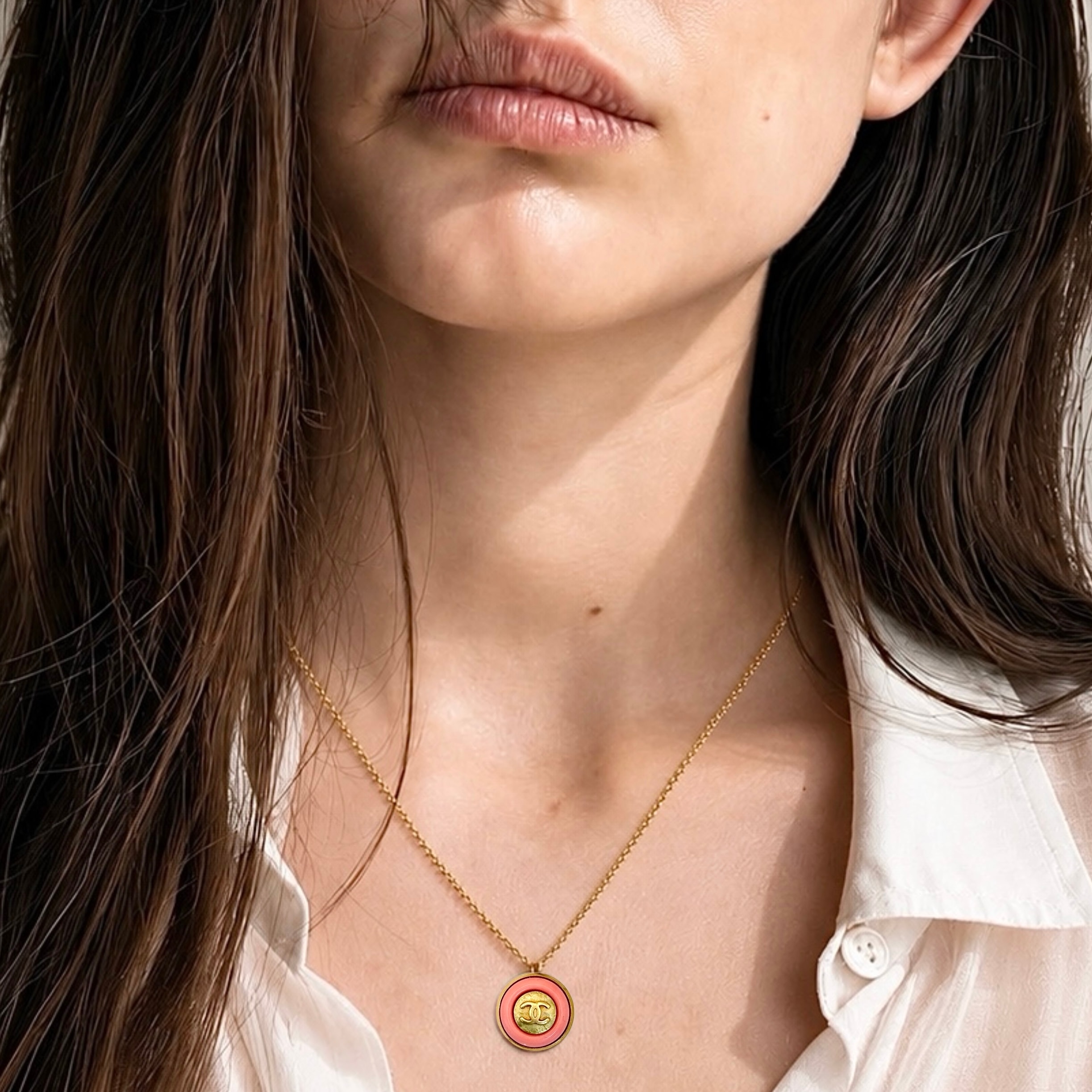 CHANEL button no.151