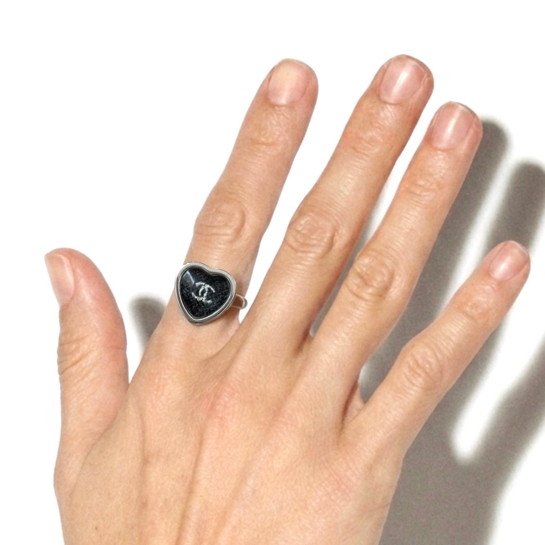 black tweed love heart ring