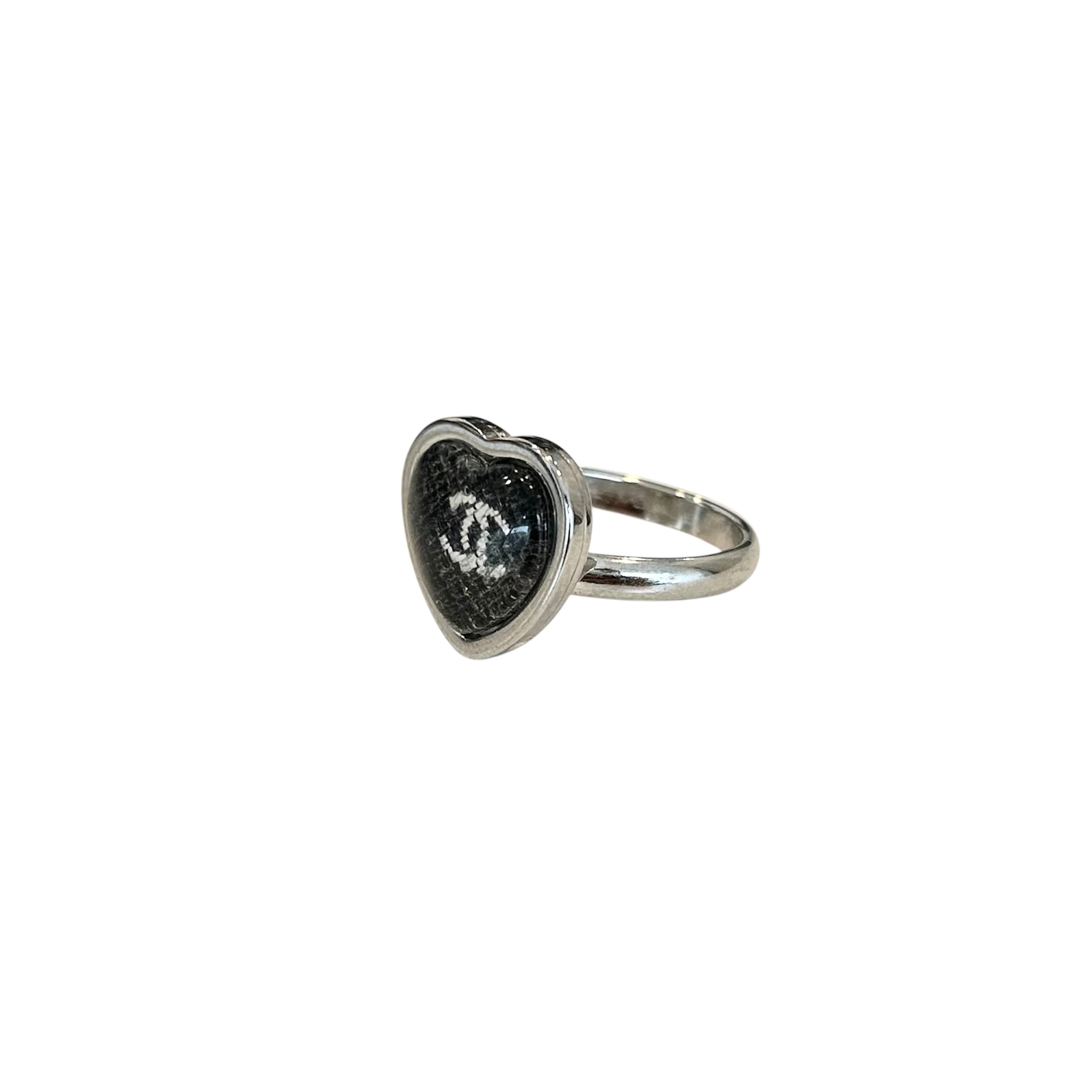 black tweed love heart ring