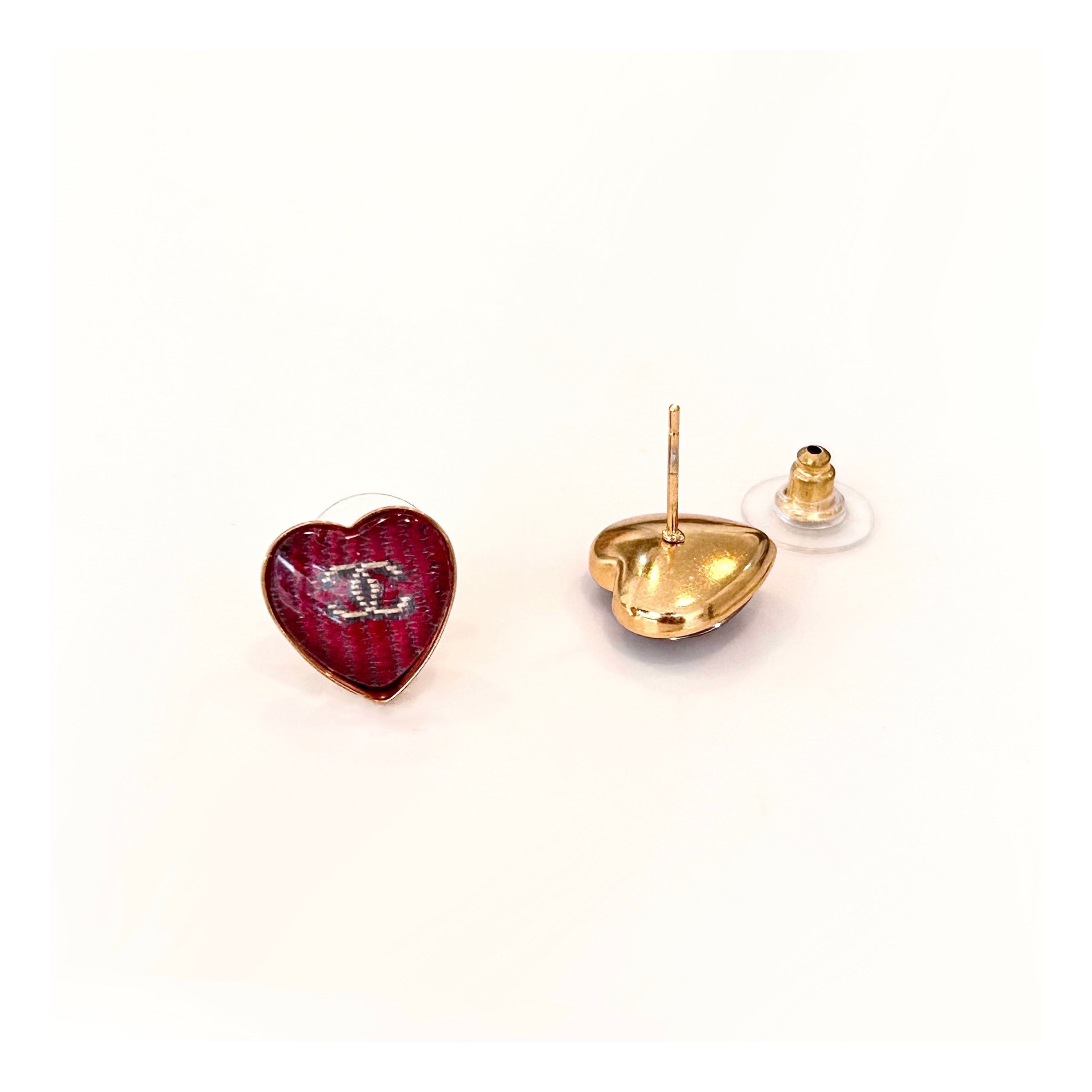 red tweed cc heart earring