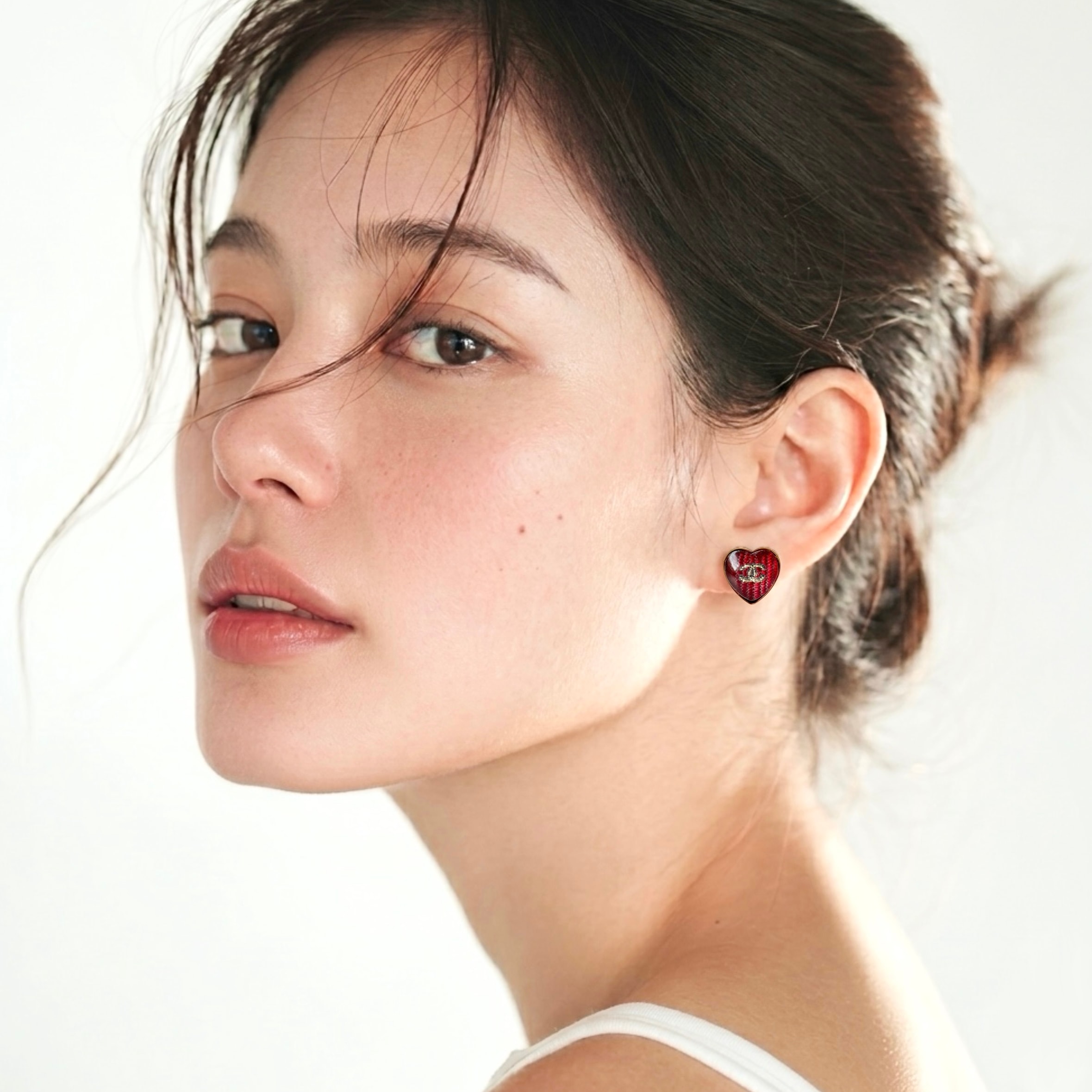 red tweed cc heart earring