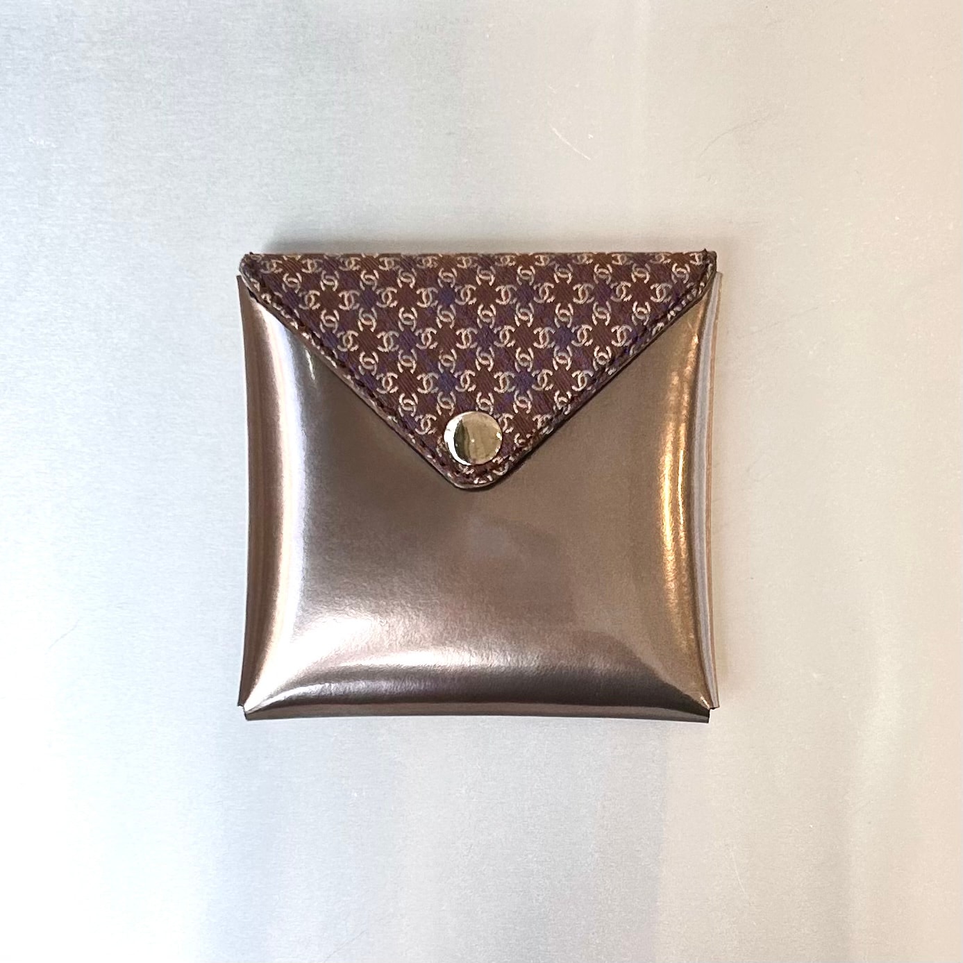 metallic Plum cc card pouch