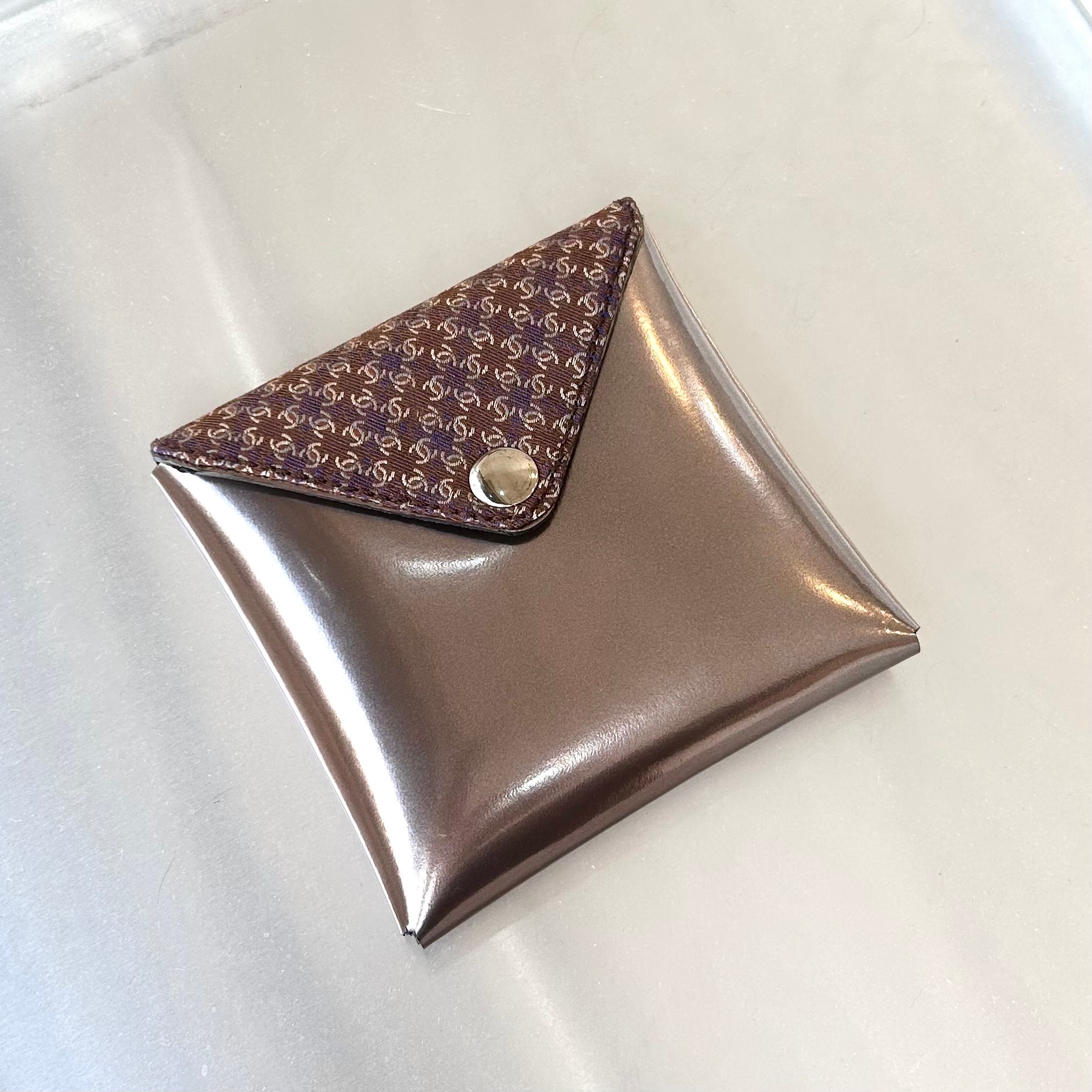 metallic Plum cc card pouch