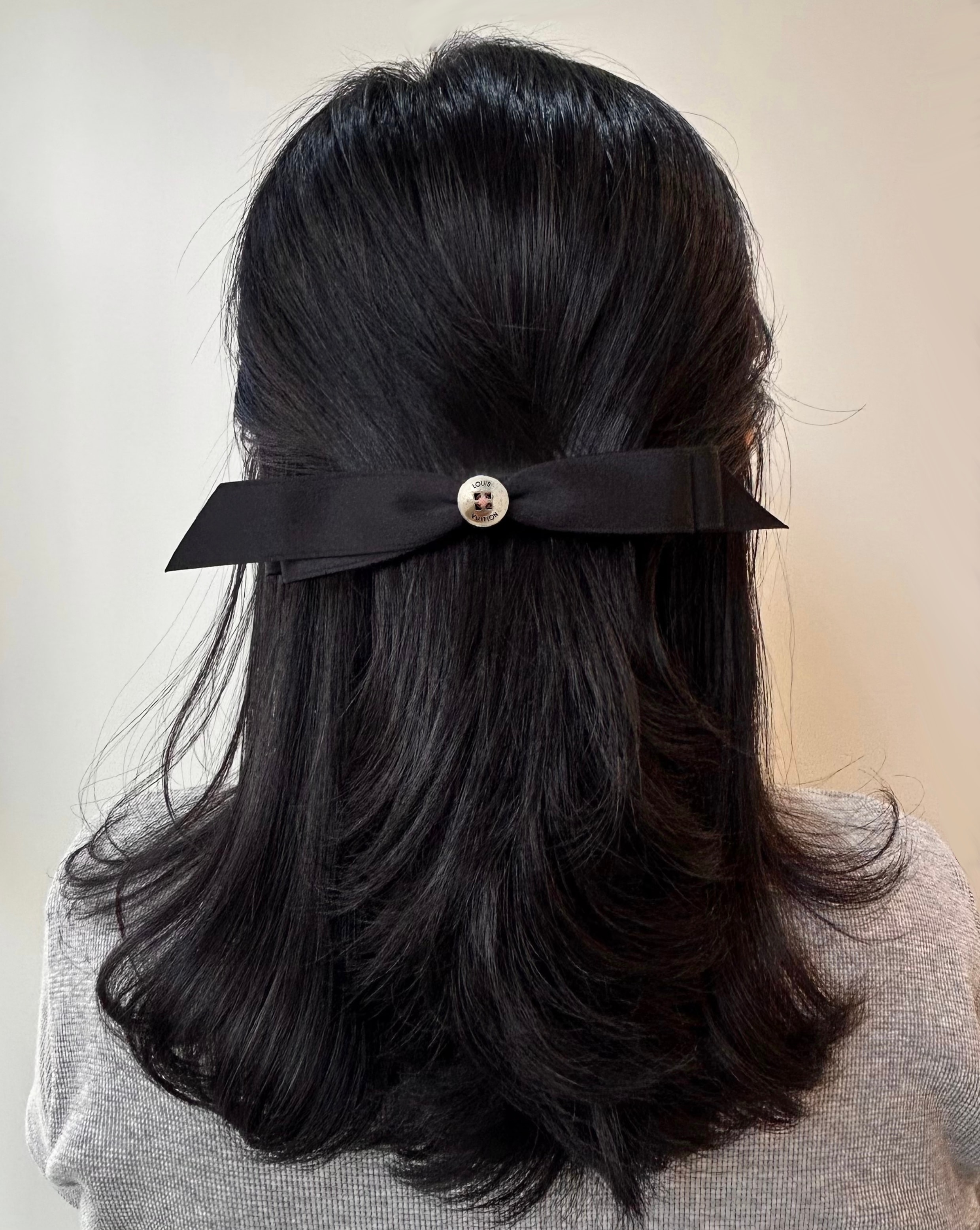 Bouton de Paris ribbon clip