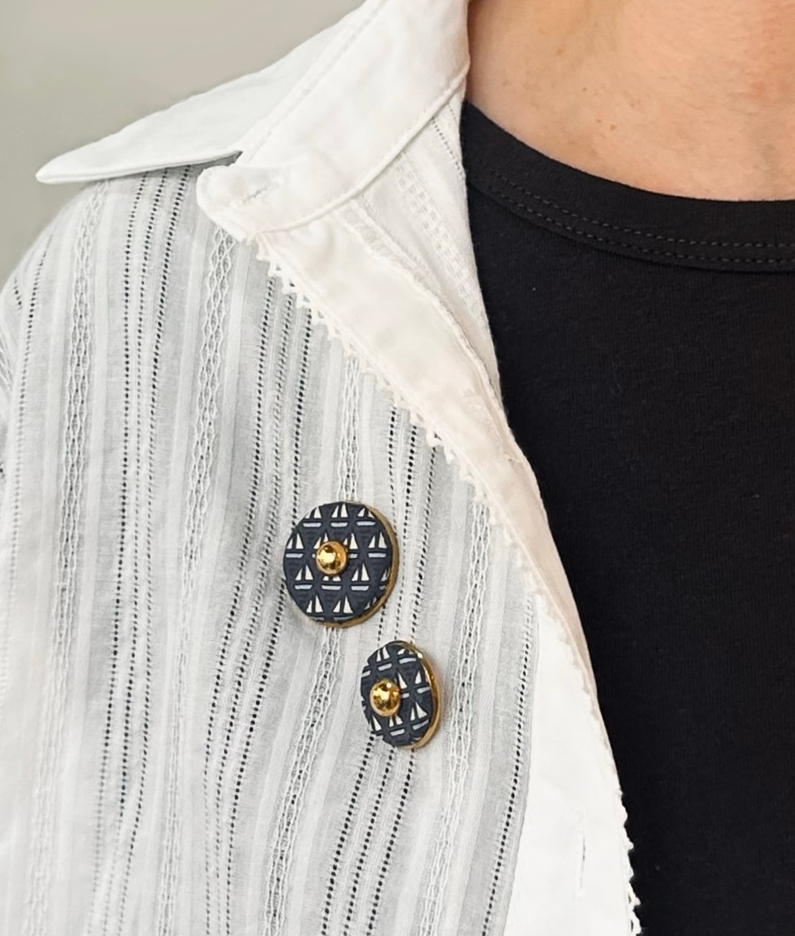 Ronde silk Palette brooch no.2