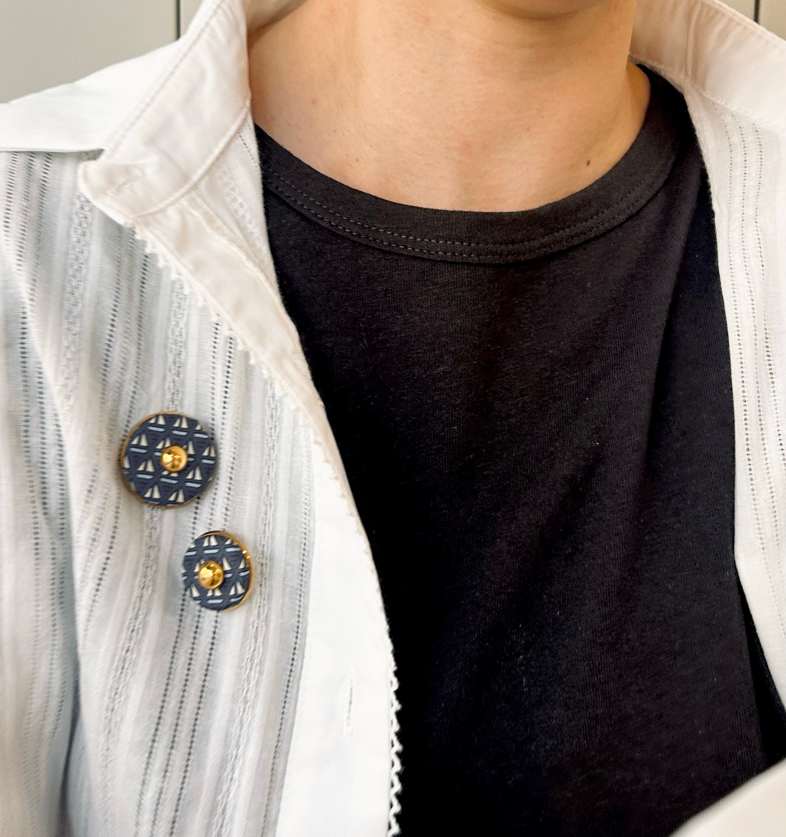 Ronde silk Palette brooch no.2