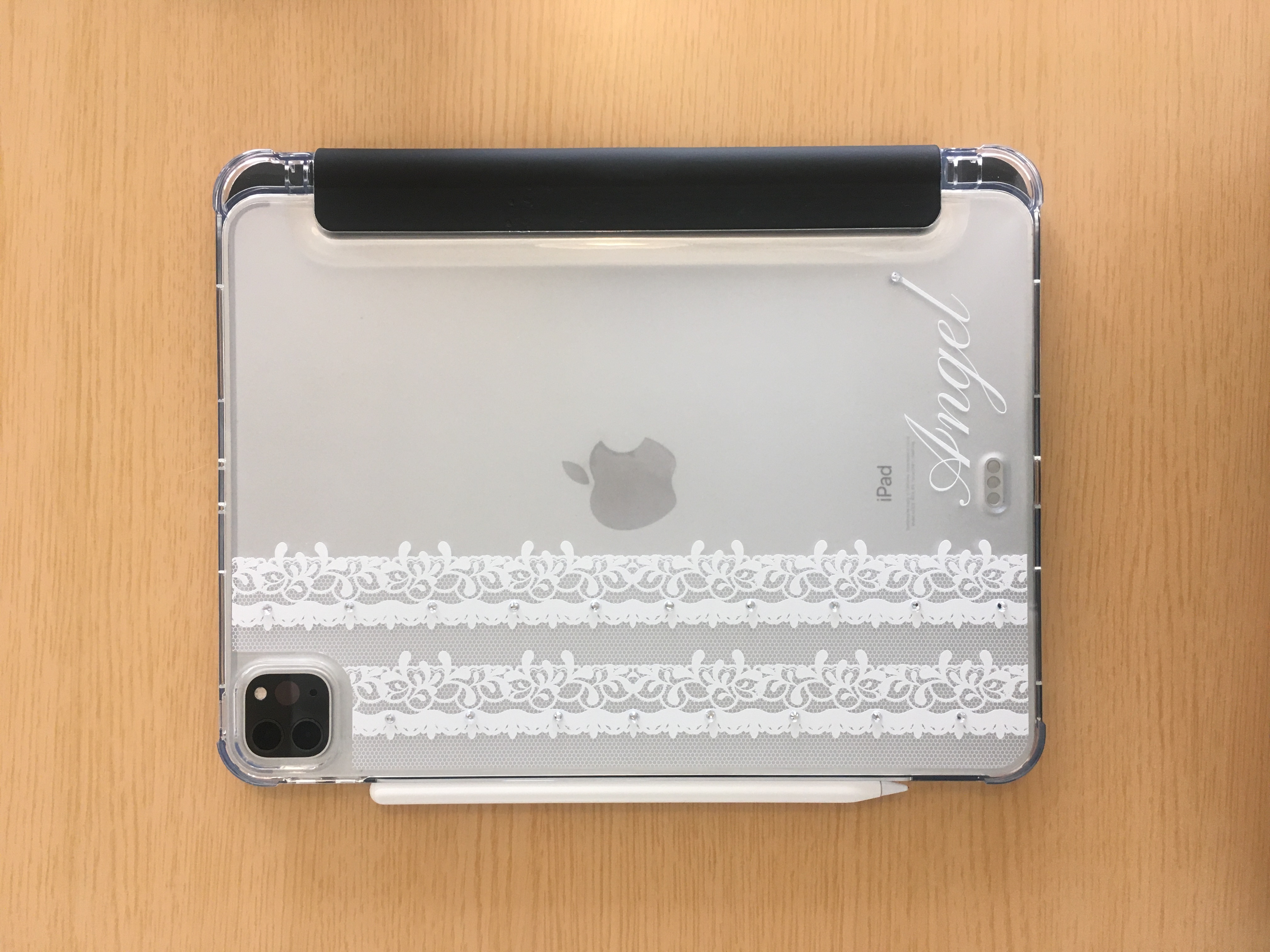 Angel Lace ipad case 🤍