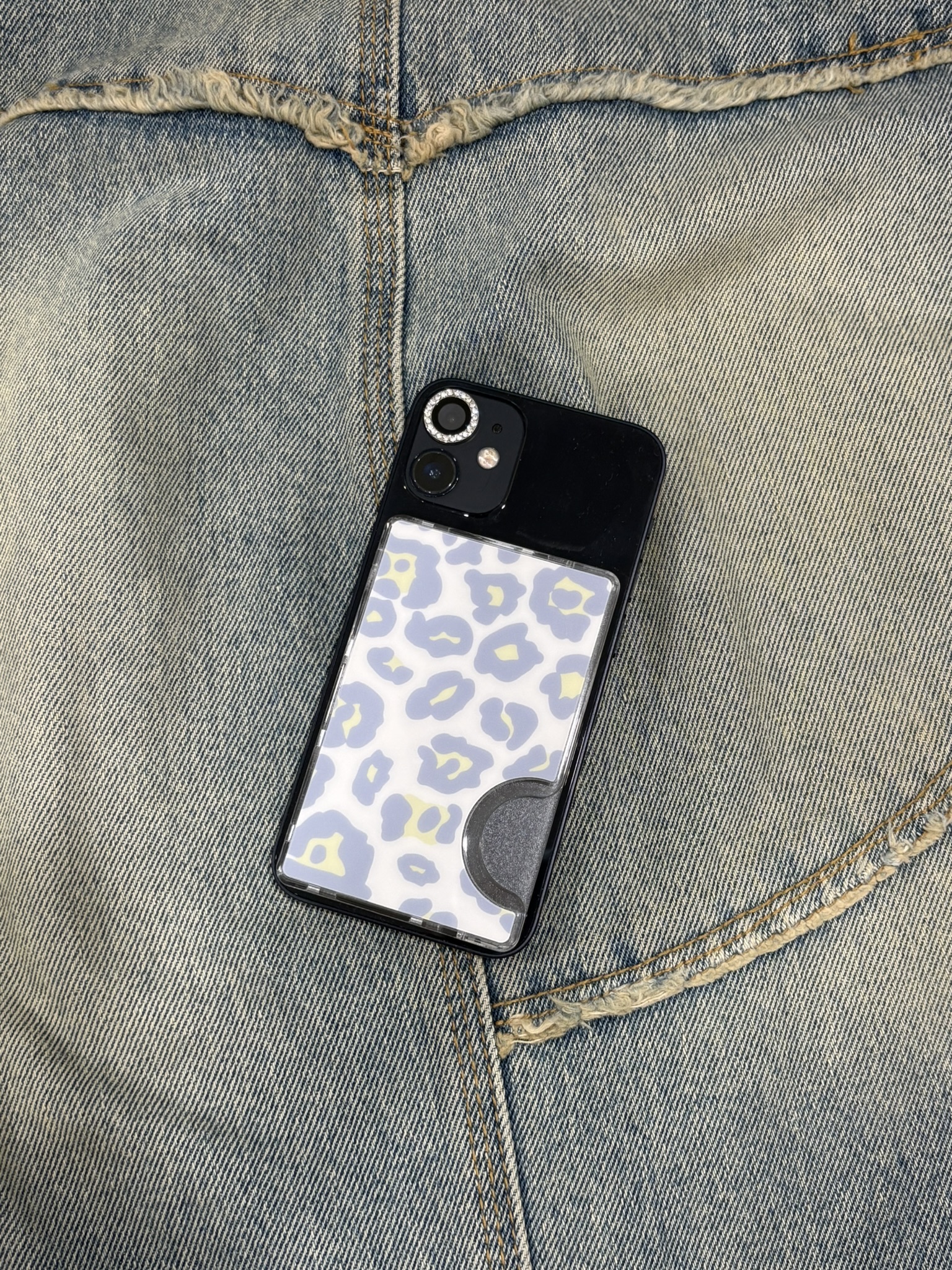 lavender latte leopard card slot 🐆