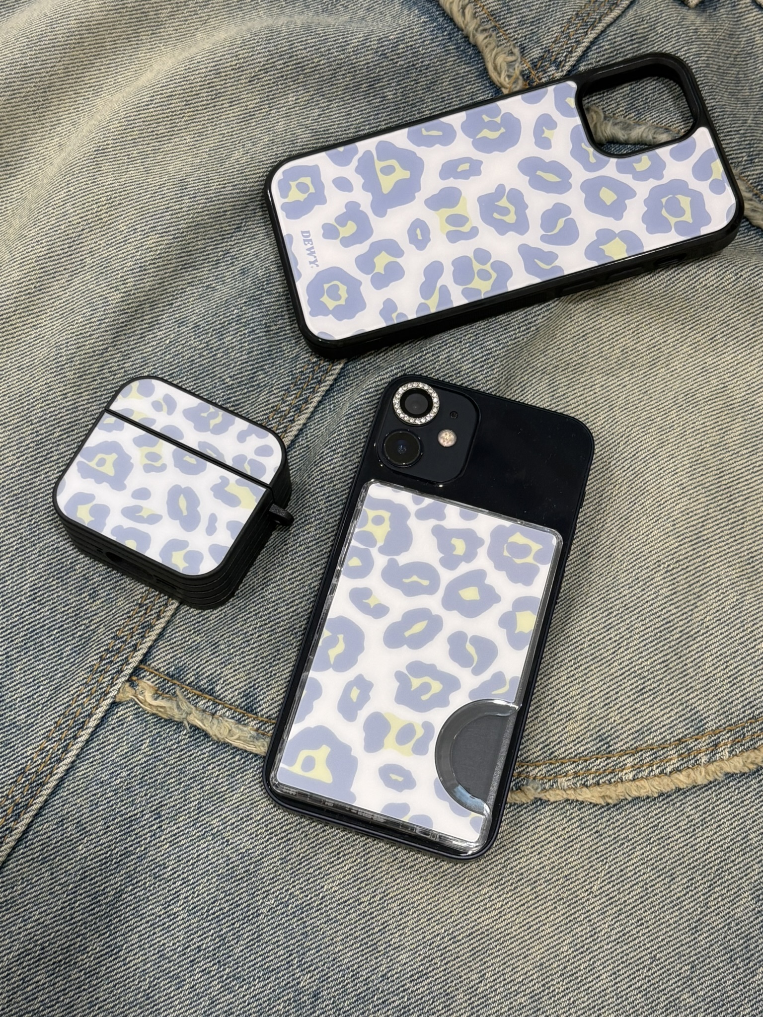 lavender latte leopard card slot 🐆