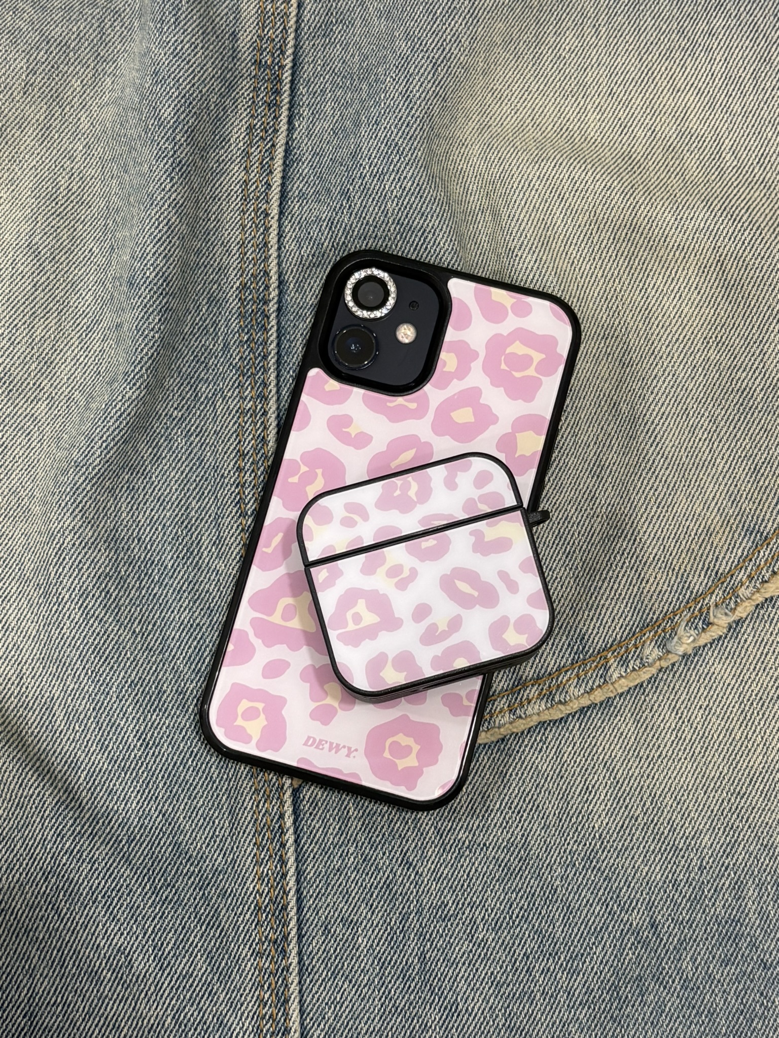 cherry blossom leopard airpods 🐆