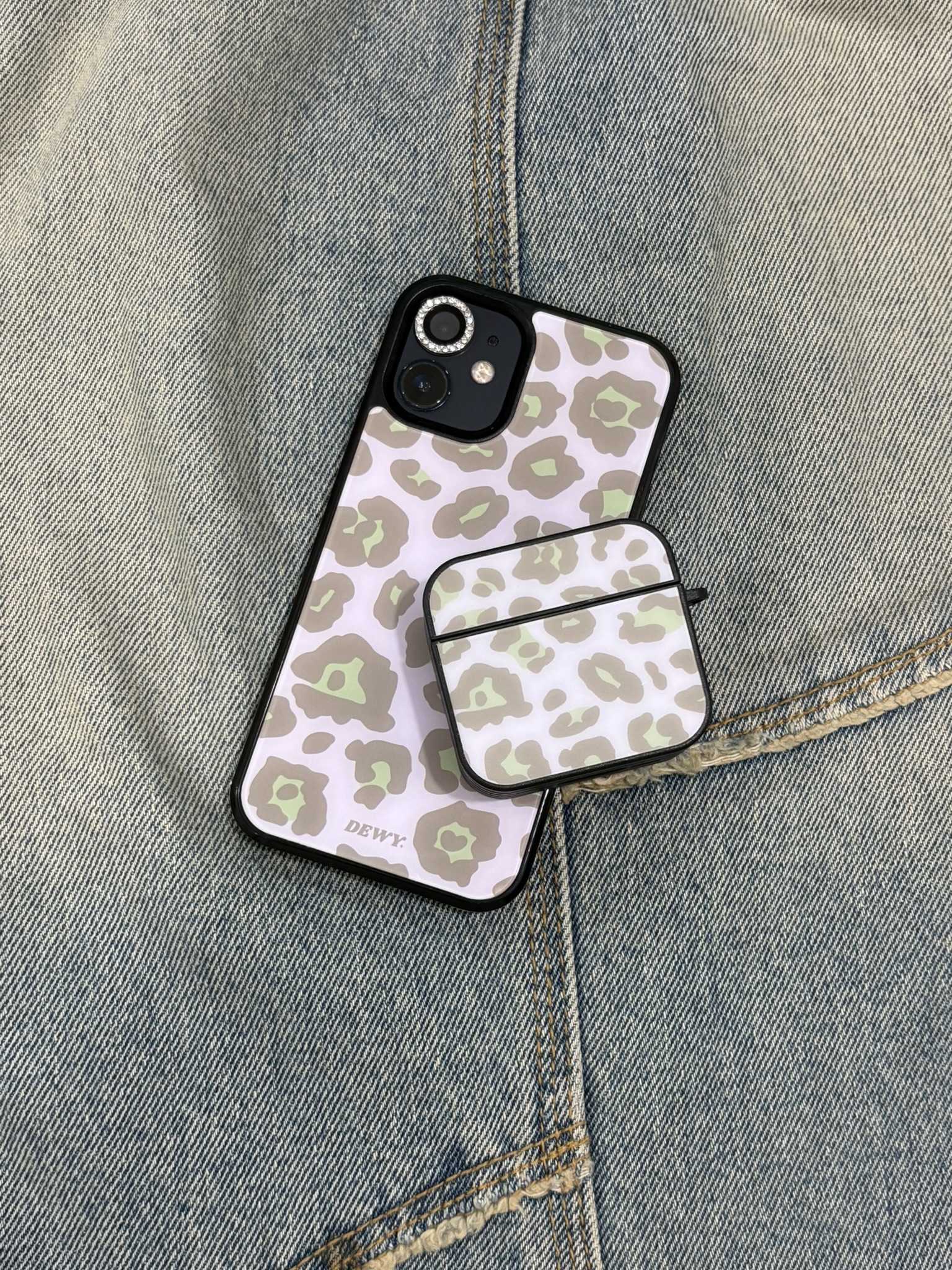 strawberry matcha leopard airpods 🐆