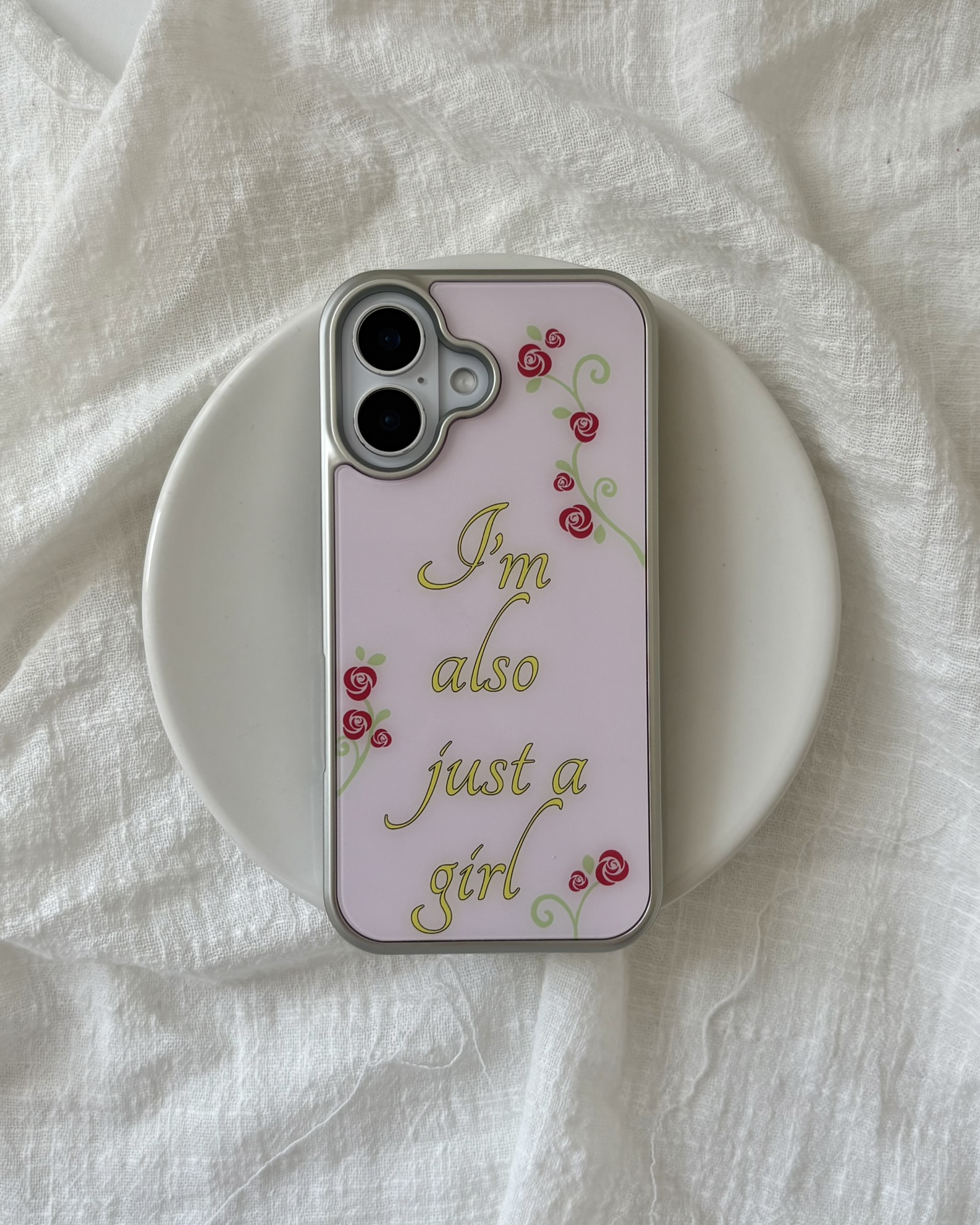 Just a Girl 🌹