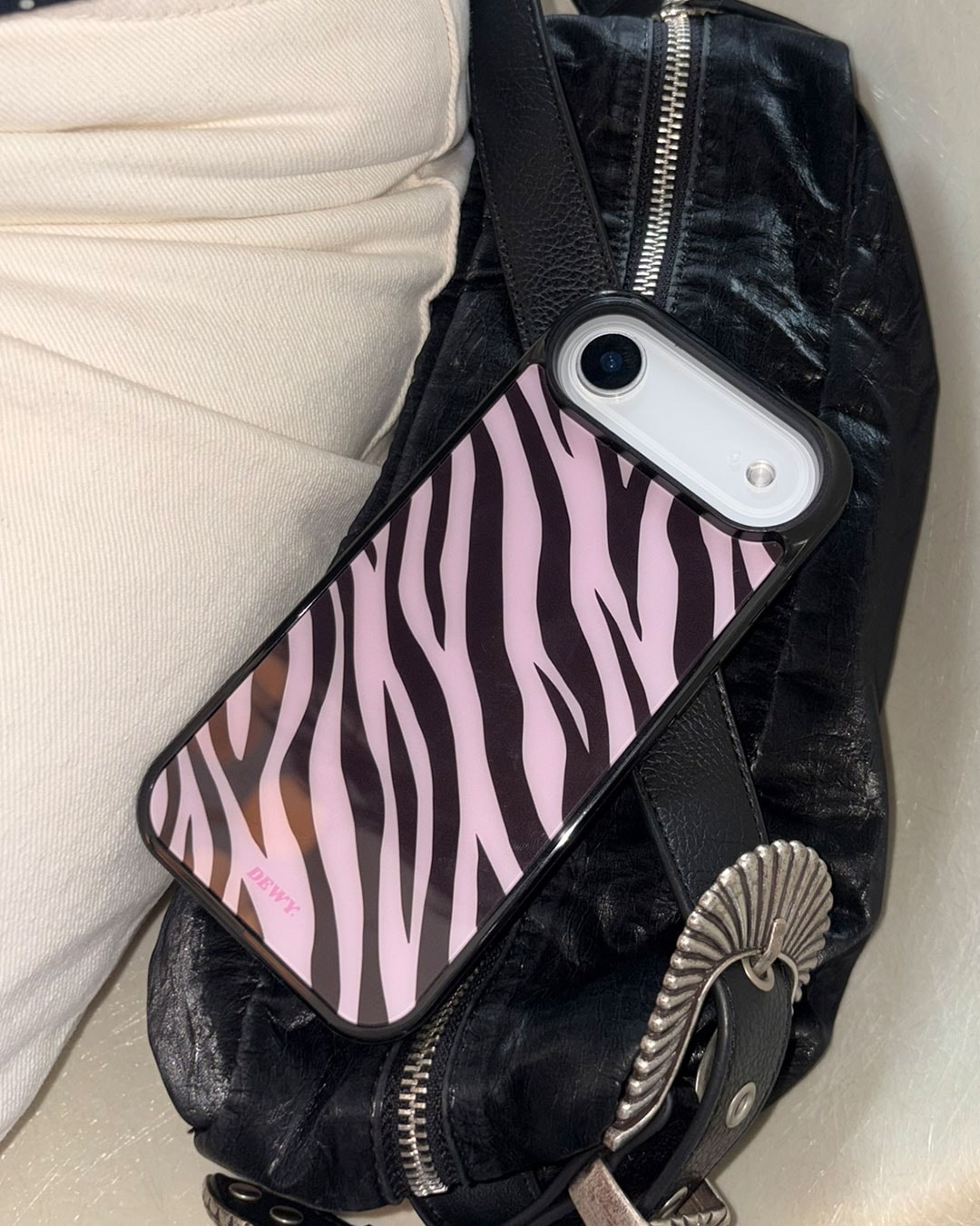 pink zebra ๐ฆ (ํ๋ฆฝ, ํด๋)