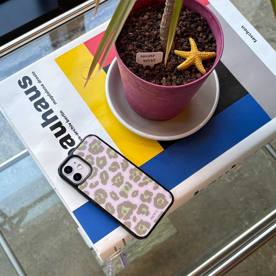 strawberry matcha leopard 🐆