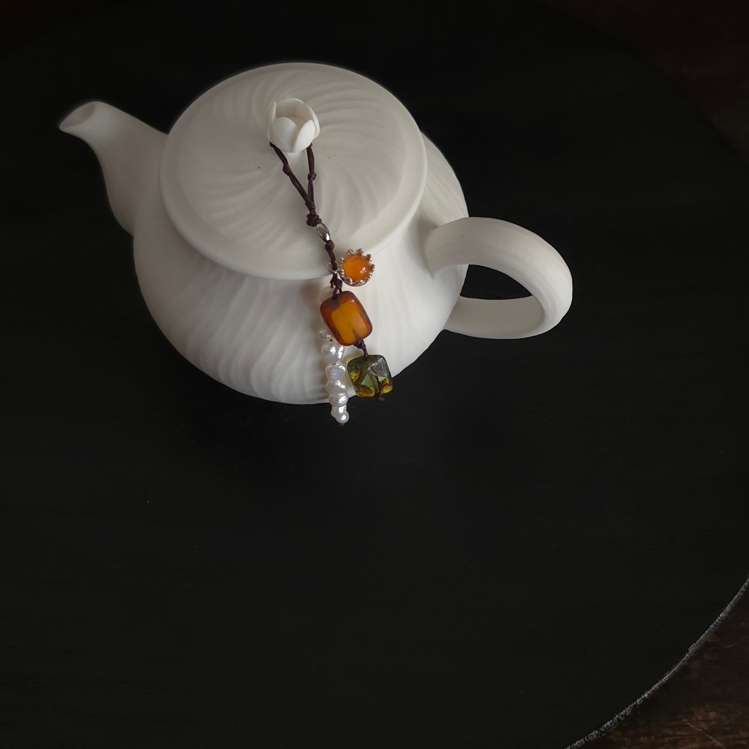 [VANASUTRA] Tea Charm - Autumn series : Garnet / Orange (Edition Doi)