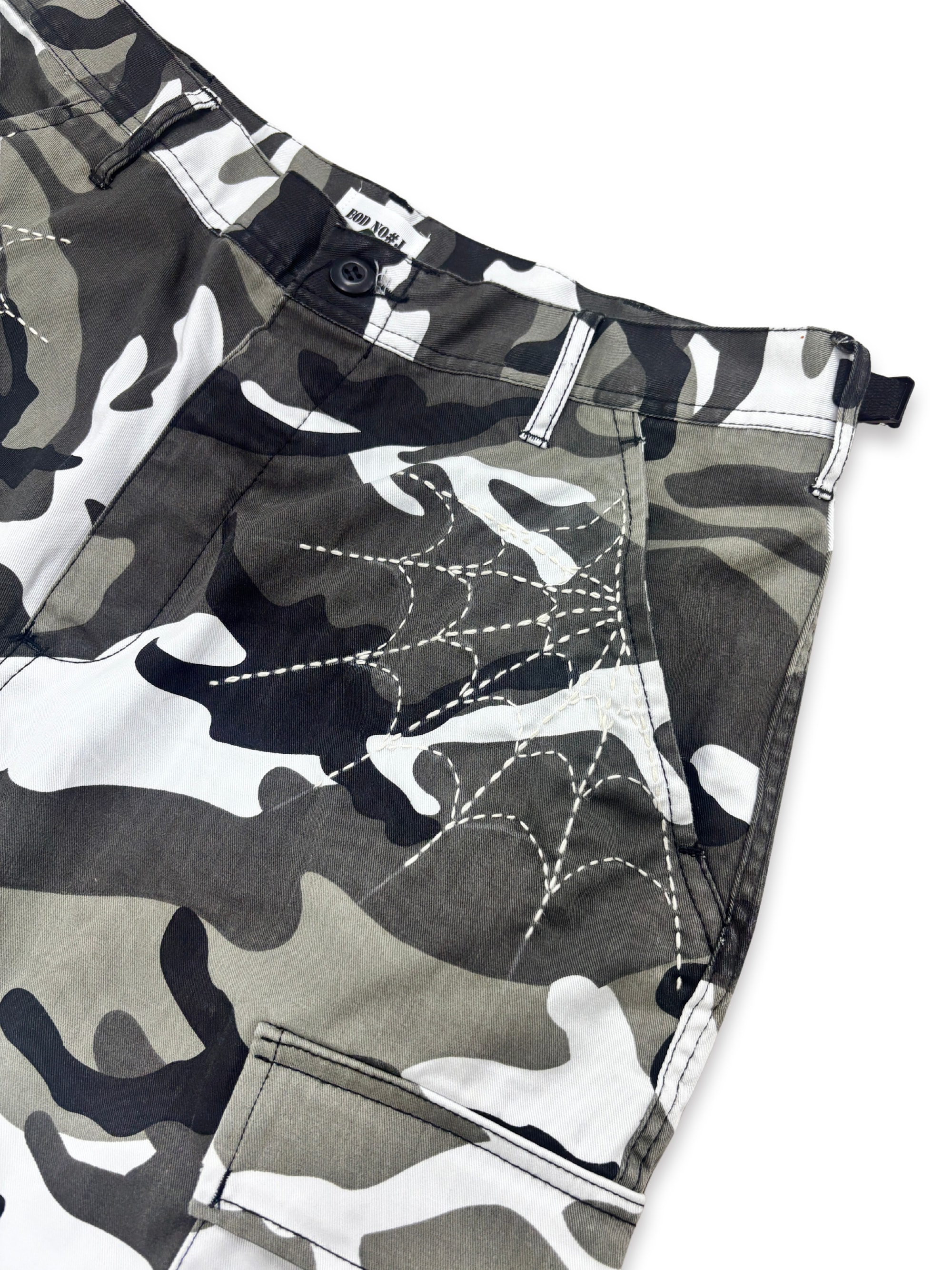 Distressed Sashiko Snow camo Bermuda _ 003