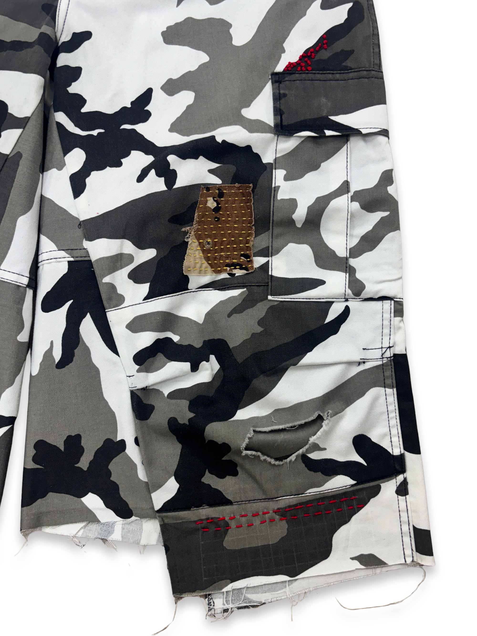 Distressed Sashiko Snow camo Bermuda _ 001