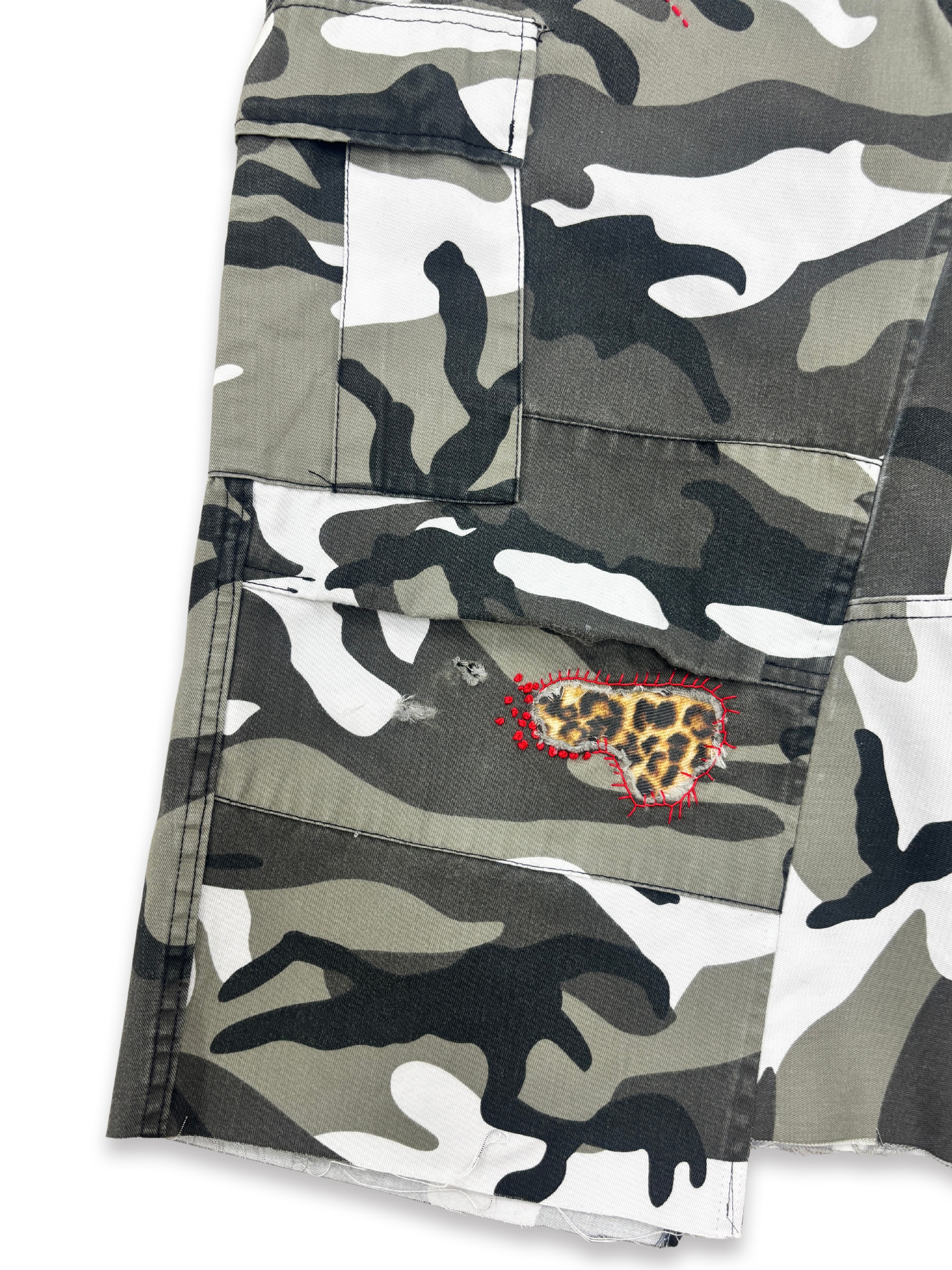 Distressed Sashiko Snow camo Bermuda _ 002