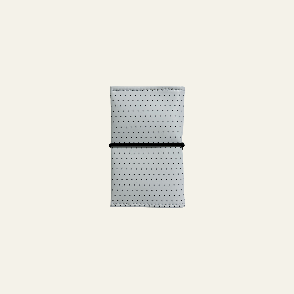 플립(Flip) - 2단 지갑_영화관 스크린(화이트)