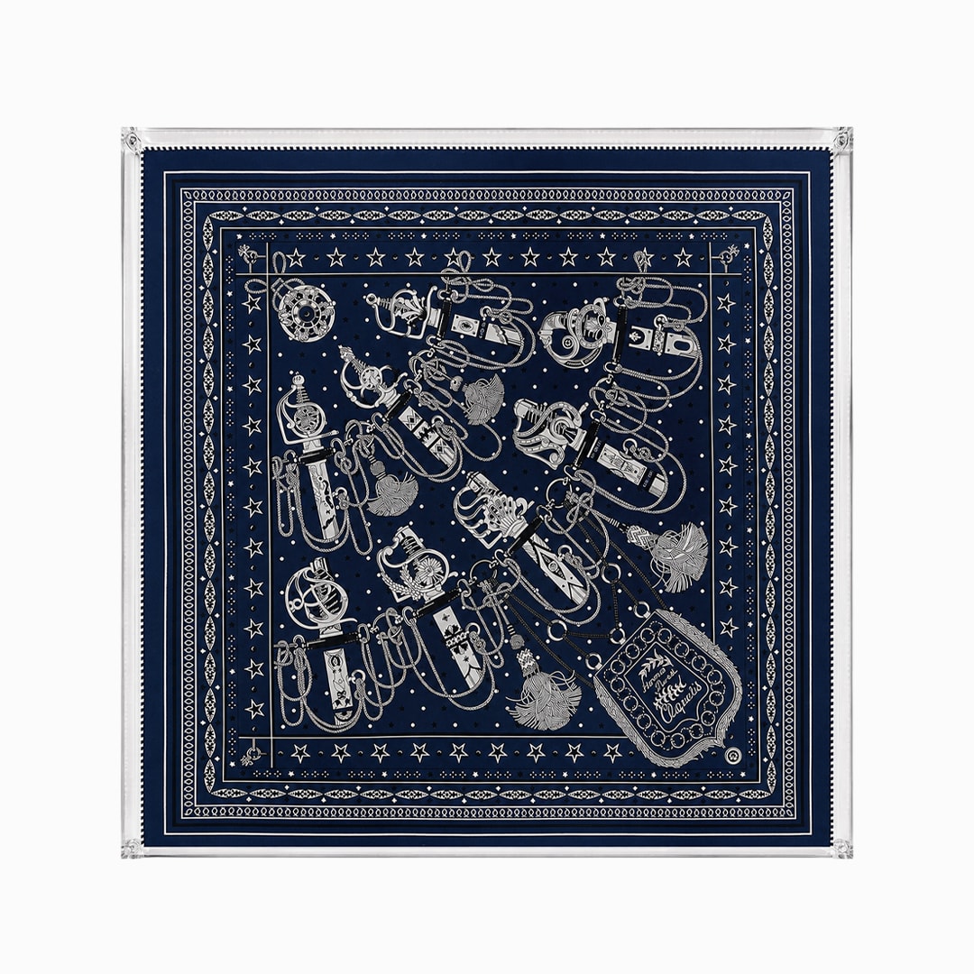SCARF FRAME | Cliquetis 반다나 (아크릴 액자 | 55cm)