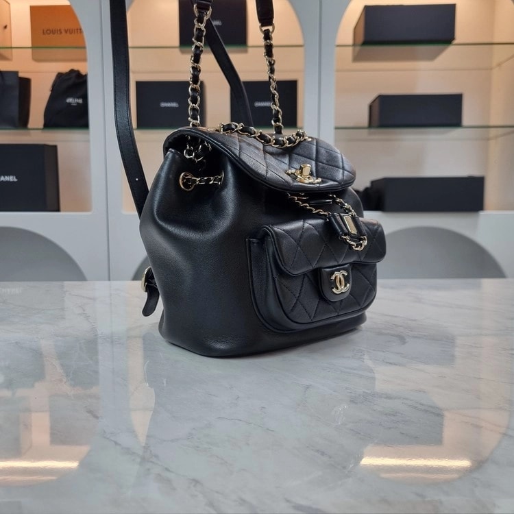 샤넬 | Duma One-Pocket Backpack