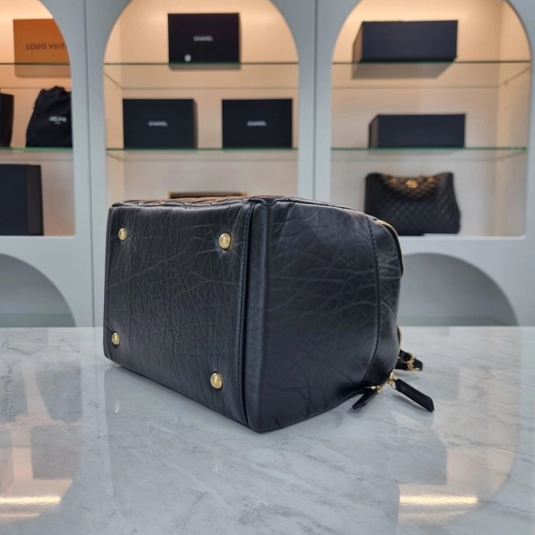 샤넬 | Top Handle Bowling Bag