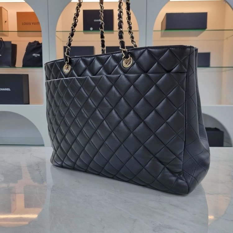샤넬 | Large Shopper Bag