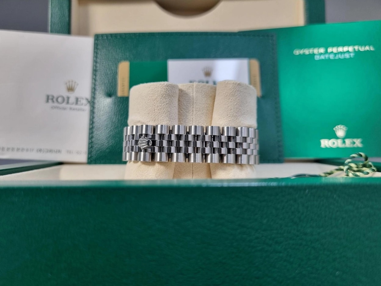 Rolex® Datejust 31 (31mm | 블루 다이얼 | 바 인덱스 | 플루쥬빌)