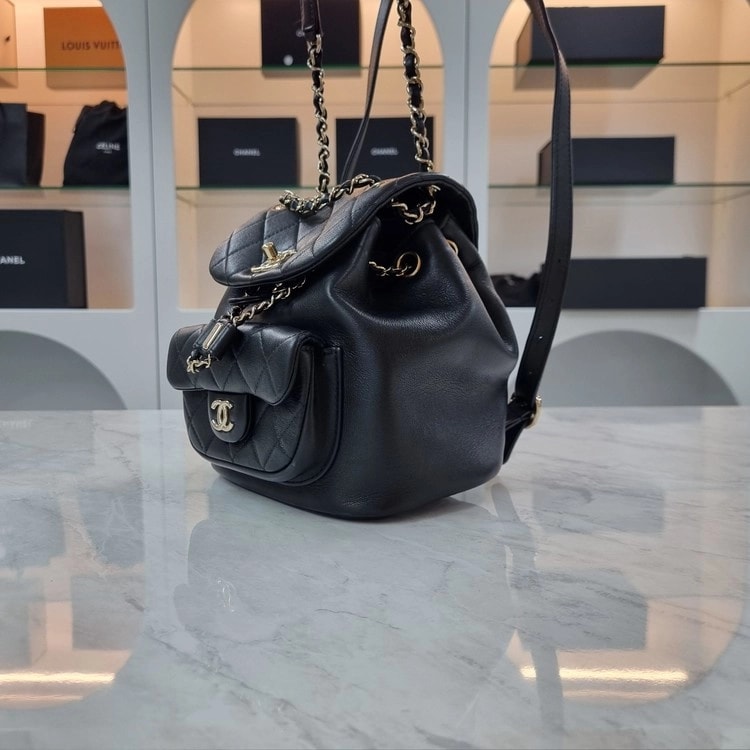 샤넬 | Duma One-Pocket Backpack