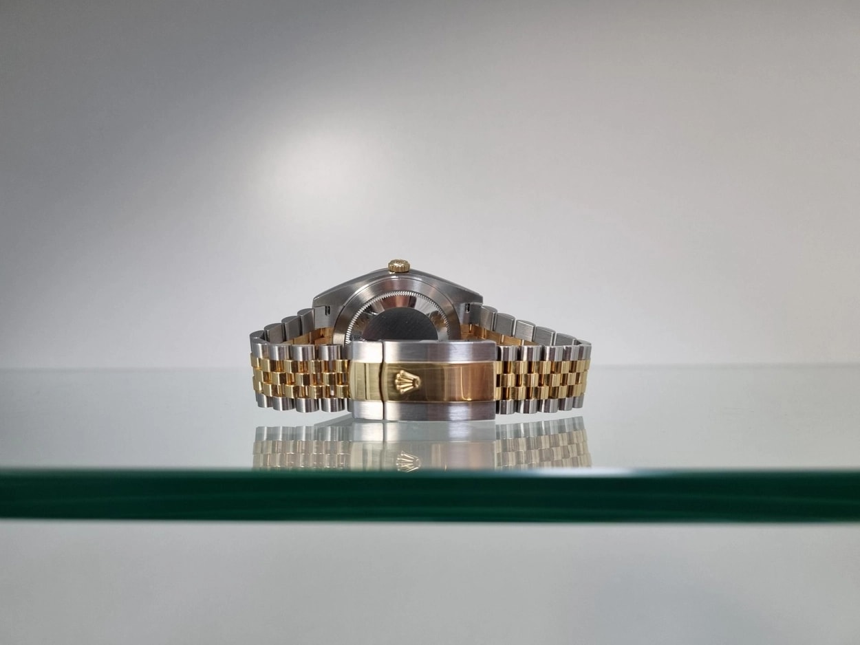 Rolex® Submariner Date 41 (41mm | 블루 다이얼 | 스틸 & 옐로우 골드 콤비)