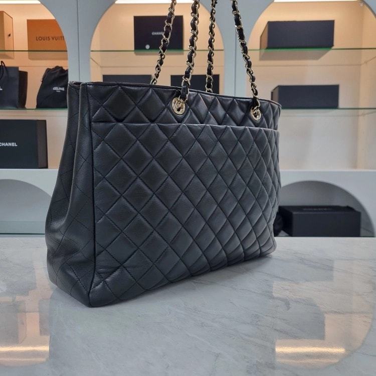 샤넬 | Large Shopper Bag