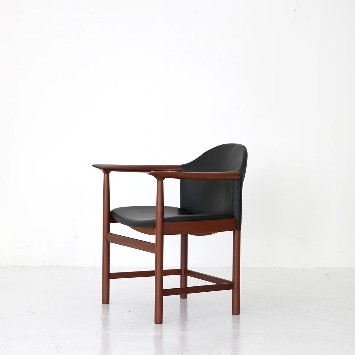 Easy Chair – Model 508  Kai Lyngfeld Larsen ·  
Denmark · 1960s