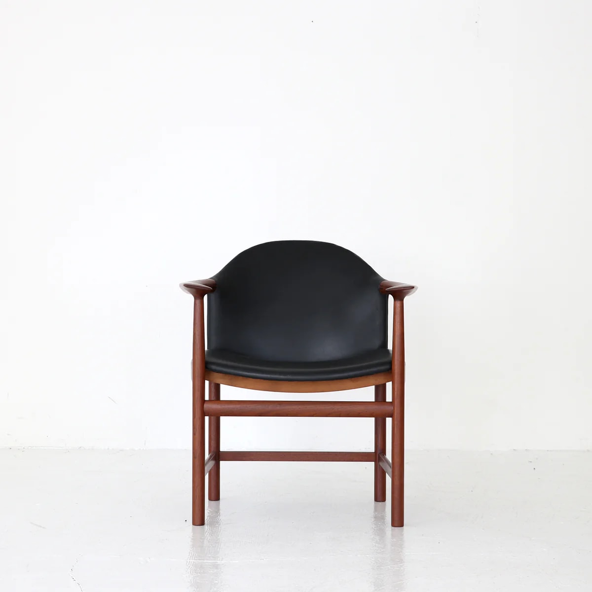 Easy Chair – Model 508  Kai Lyngfeld Larsen ·  
Denmark · 1960s