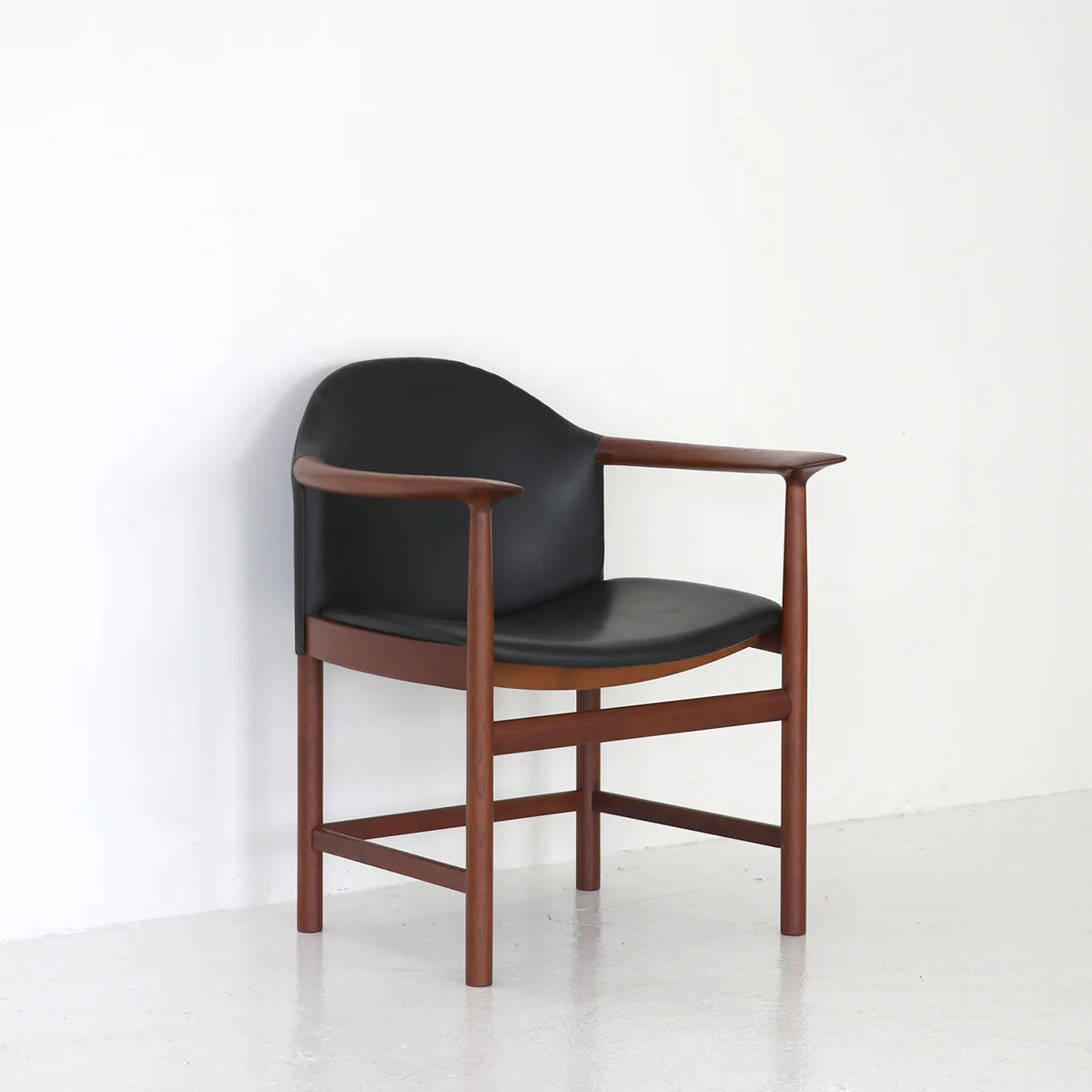 Easy Chair – Model 508  Kai Lyngfeld Larsen ·  
Denmark · 1960s