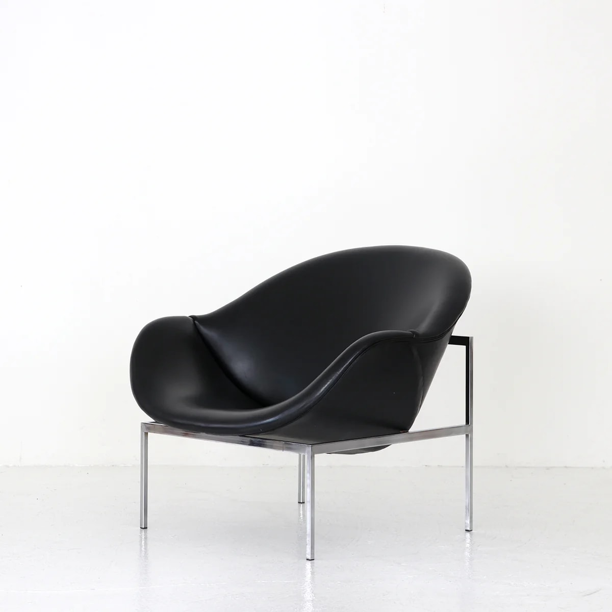 Unico Lounge Chair / Rudolf Wolf · Netherlands · 1970s