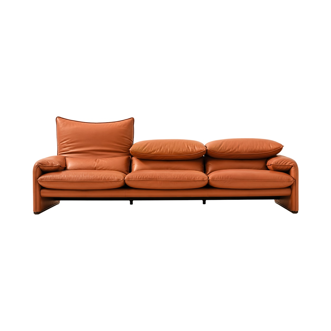 Cassina | Maralunga 40 Maxi 3-Seater (블랙 마감 | Pelle Extra : NERO/Pelle Scozia : AMBRA/CORRIDA)