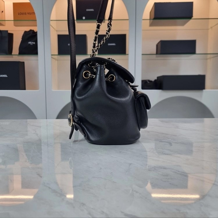 샤넬 | Duma One-Pocket Backpack